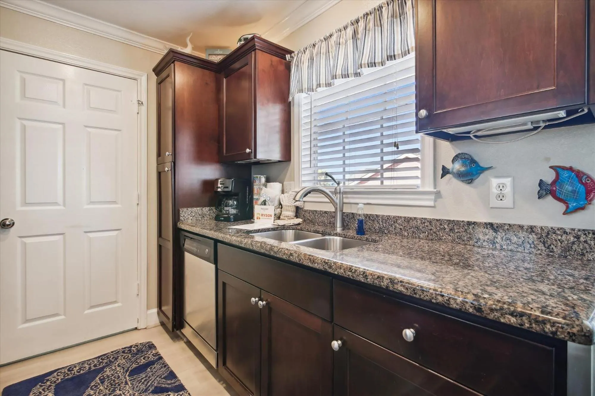 Property building in Dawn 236-Turtle Romance