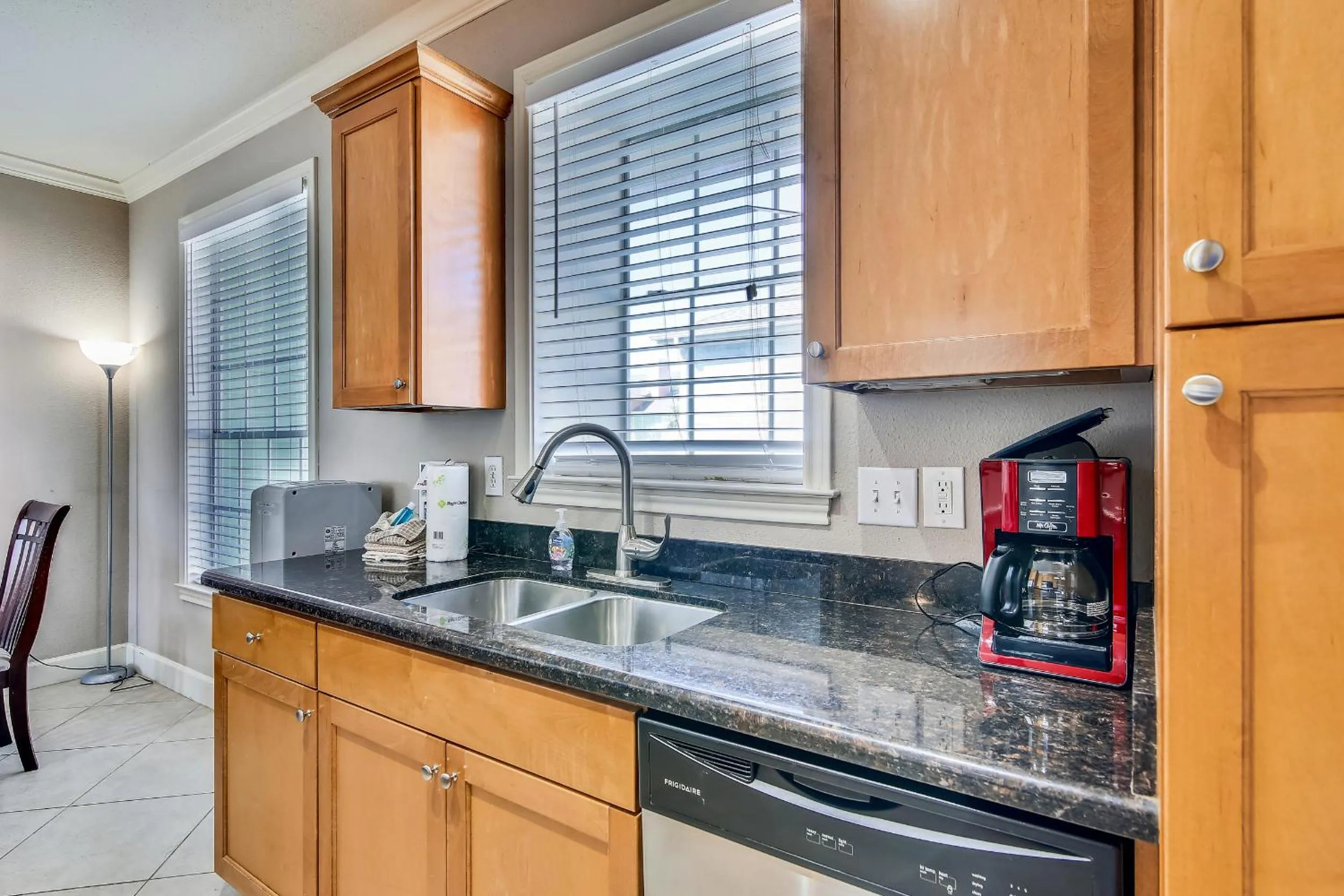 Kitchen or kitchenette in Dawn 625