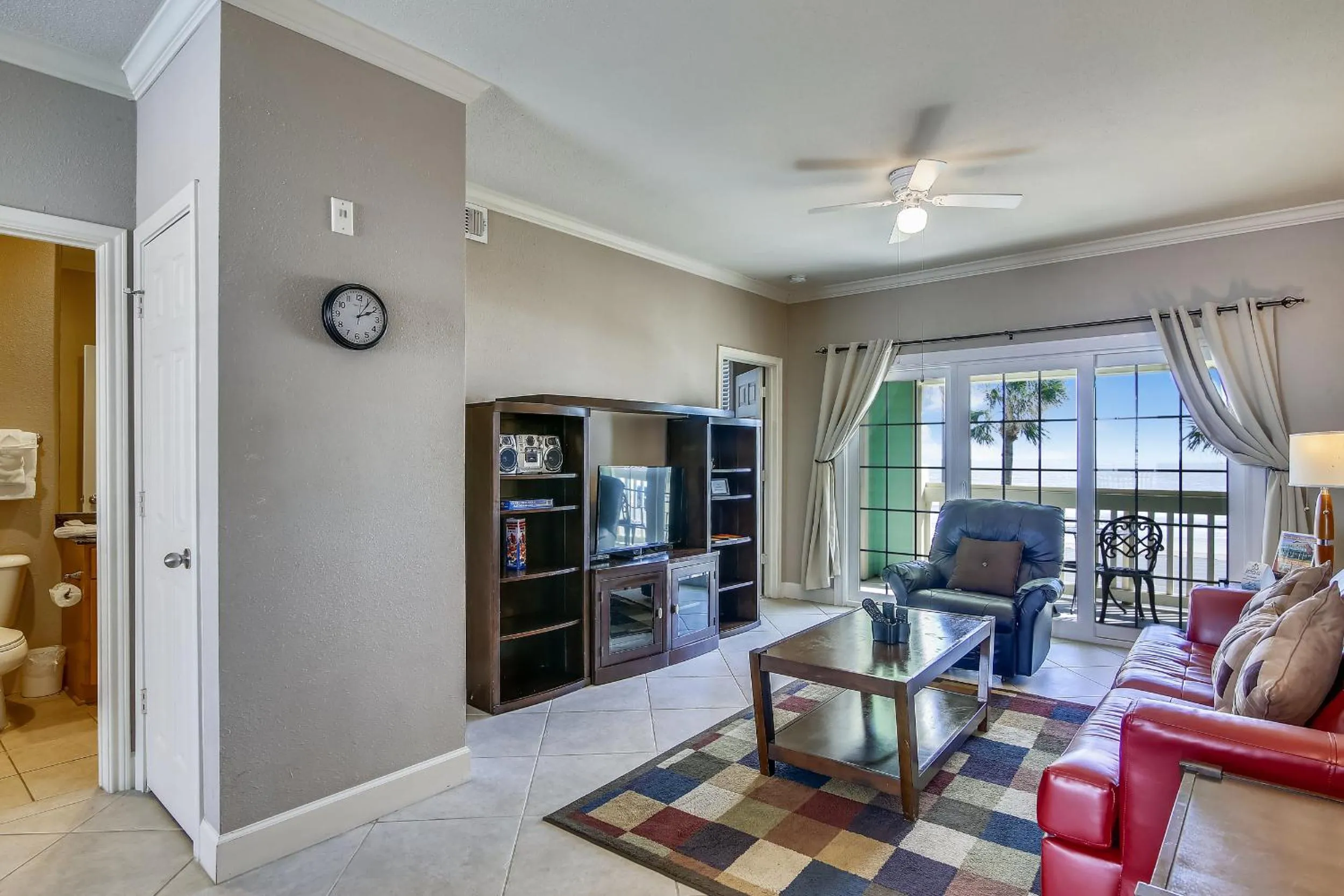 Living room in Dawn 625