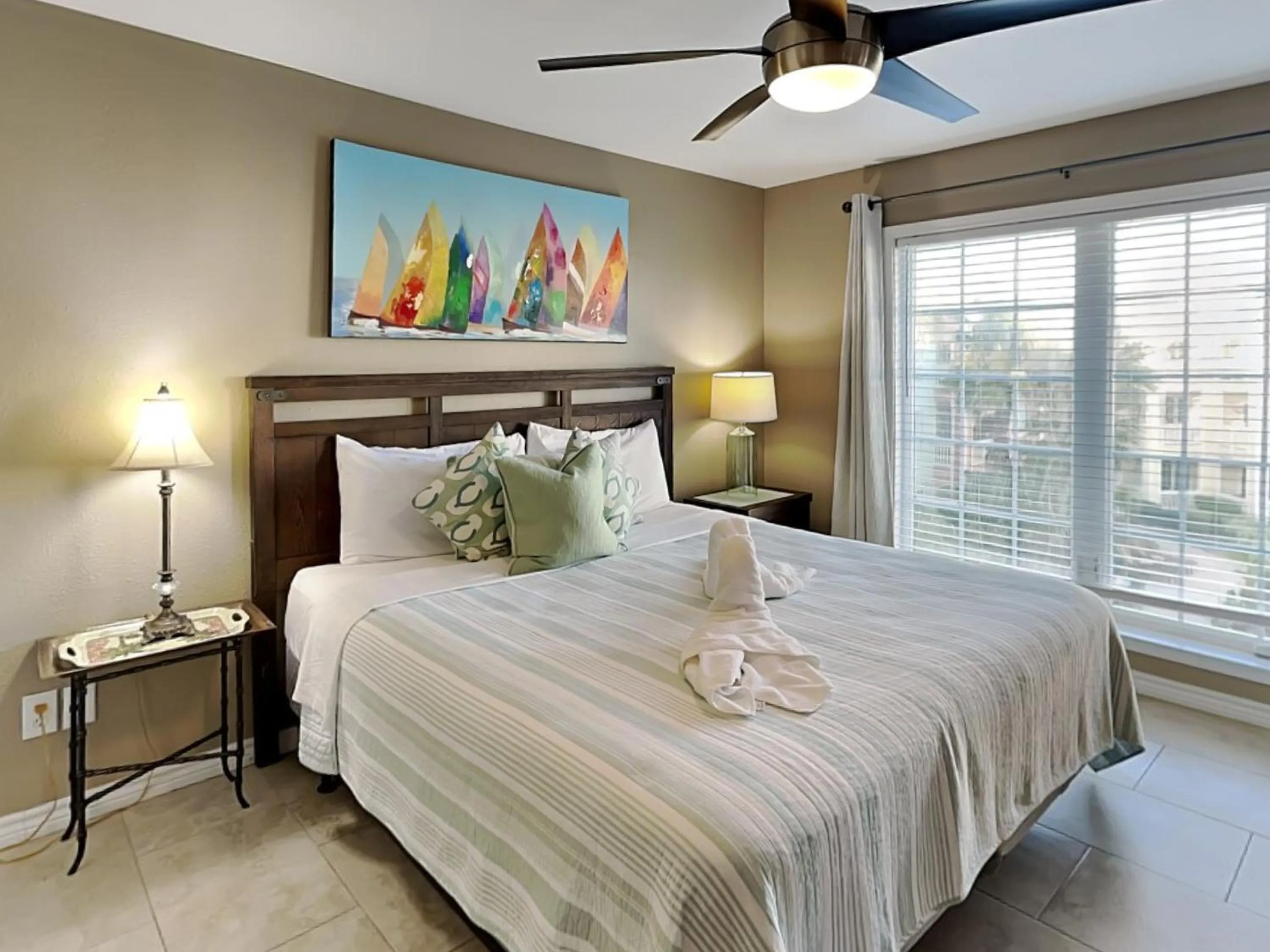 Bed in Dawn 935-Wave Therapy