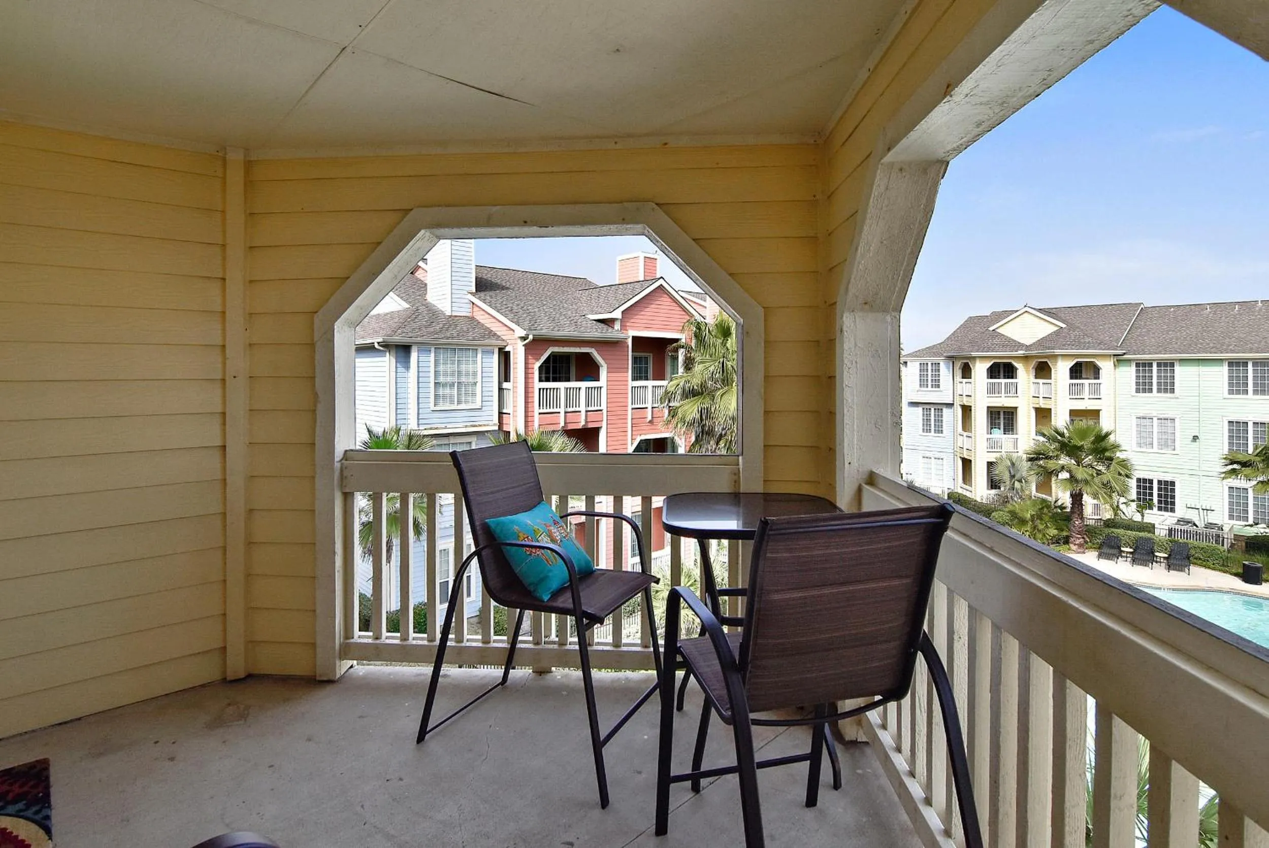 Property building in Dawn 935-Wave Therapy