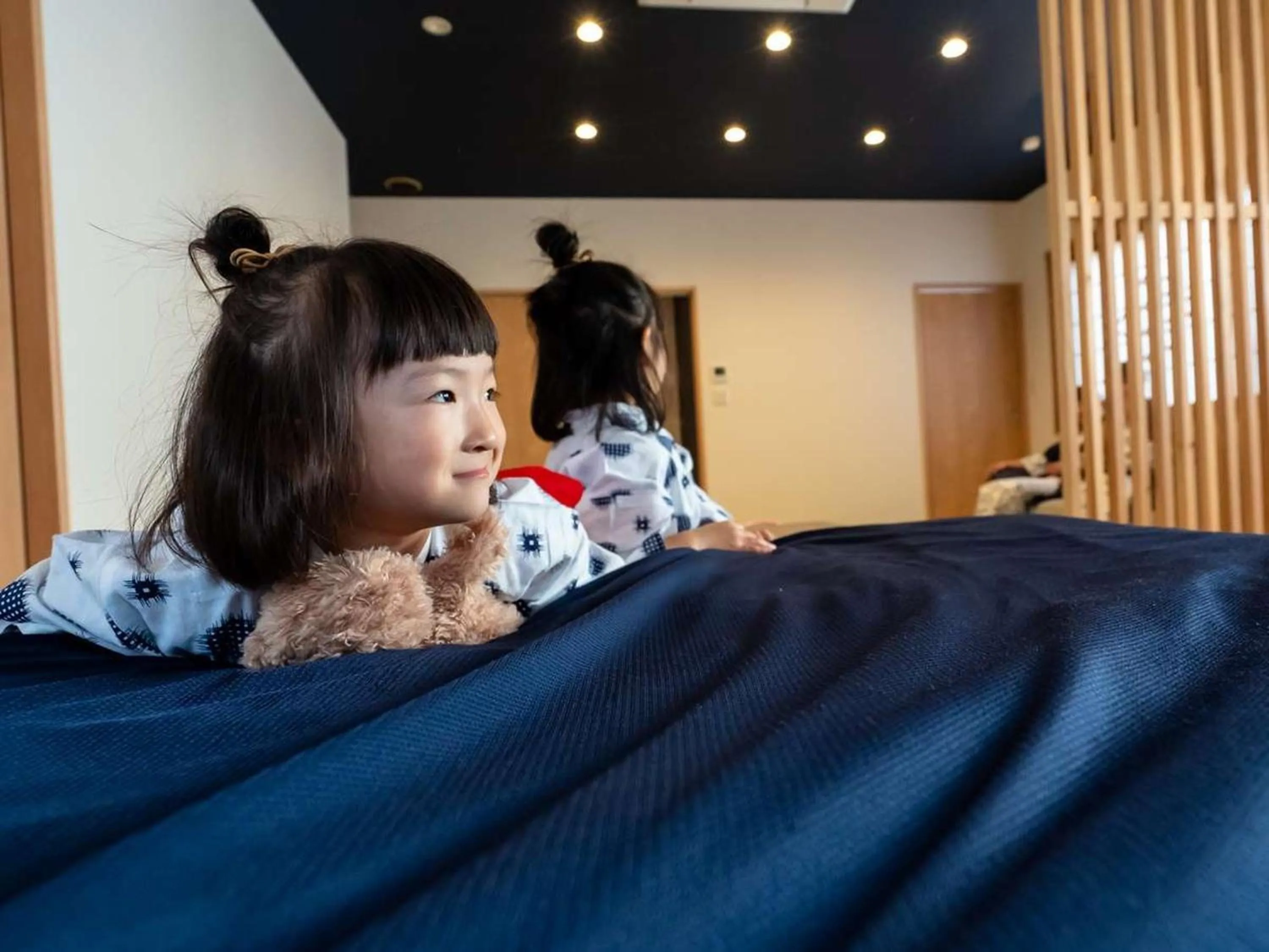 children in Hatsuneso Shinkan