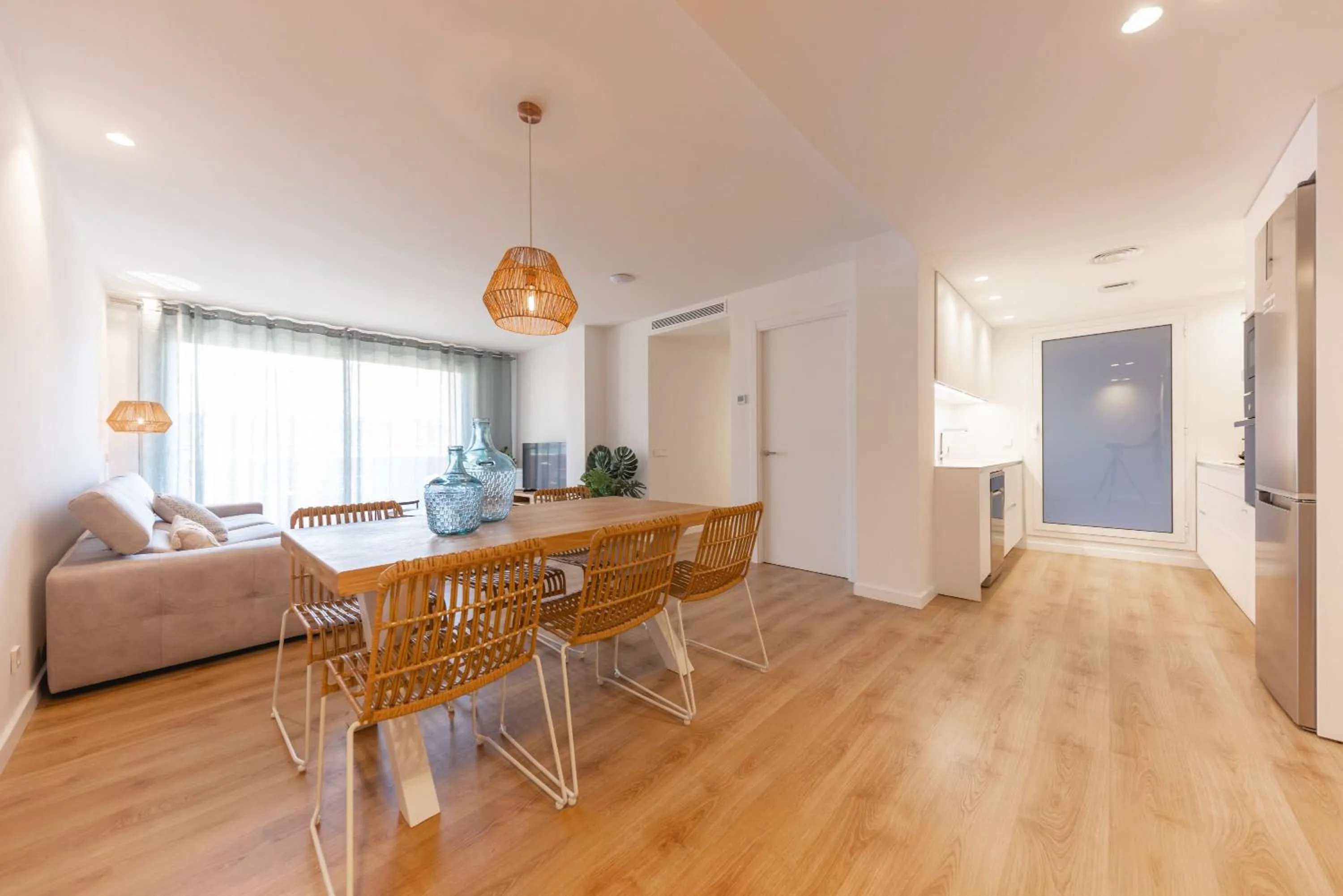 Living room in Bravissimo Falcó, 3 bedrooms and balcony