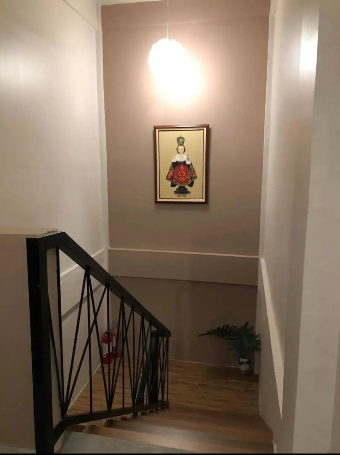 Deluxe Double Room in Sto Niño Residences Lucena City Deluxe Double Room in Sto Niño Residences Lucena City