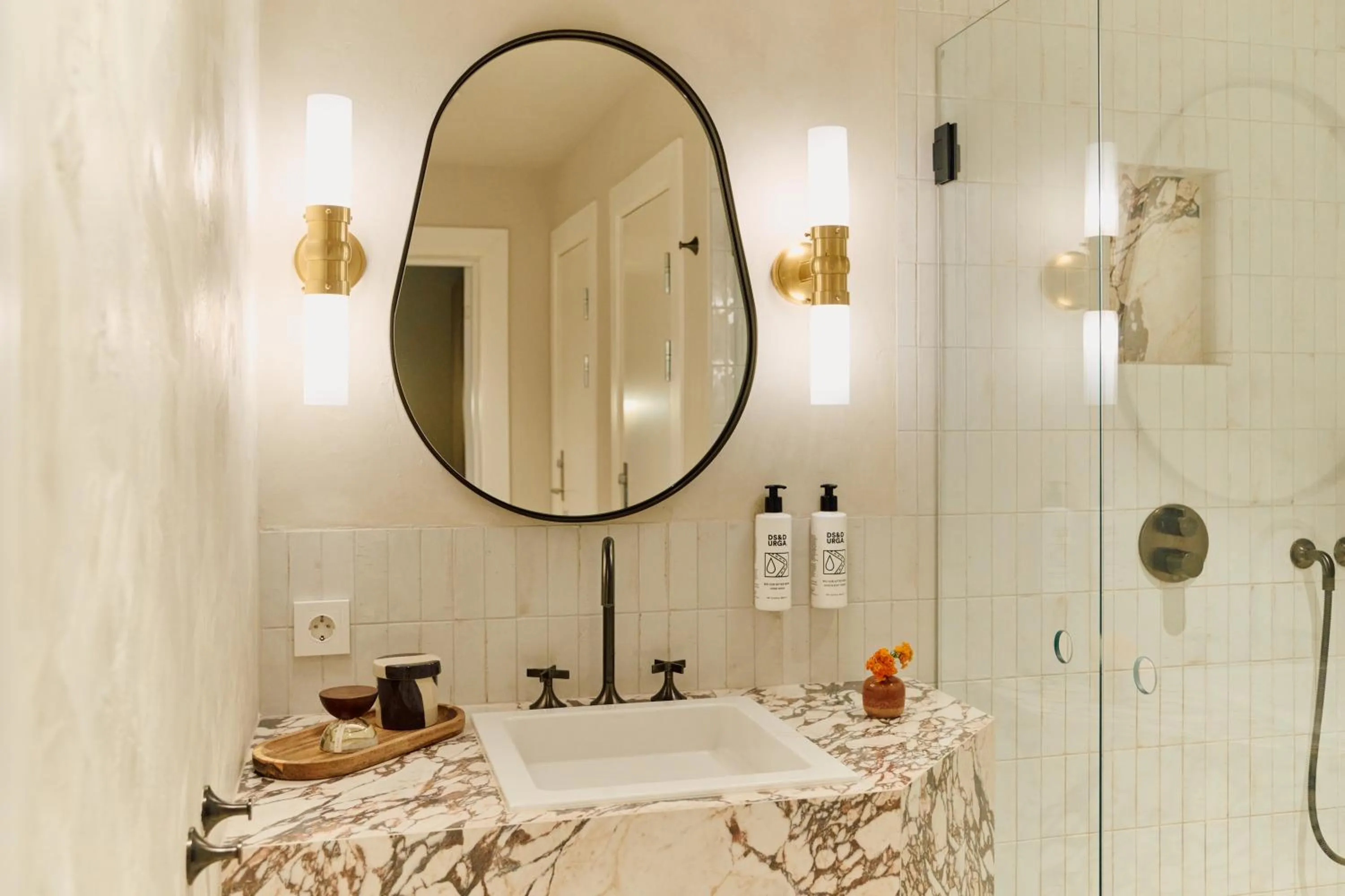 Shower in Att Revier