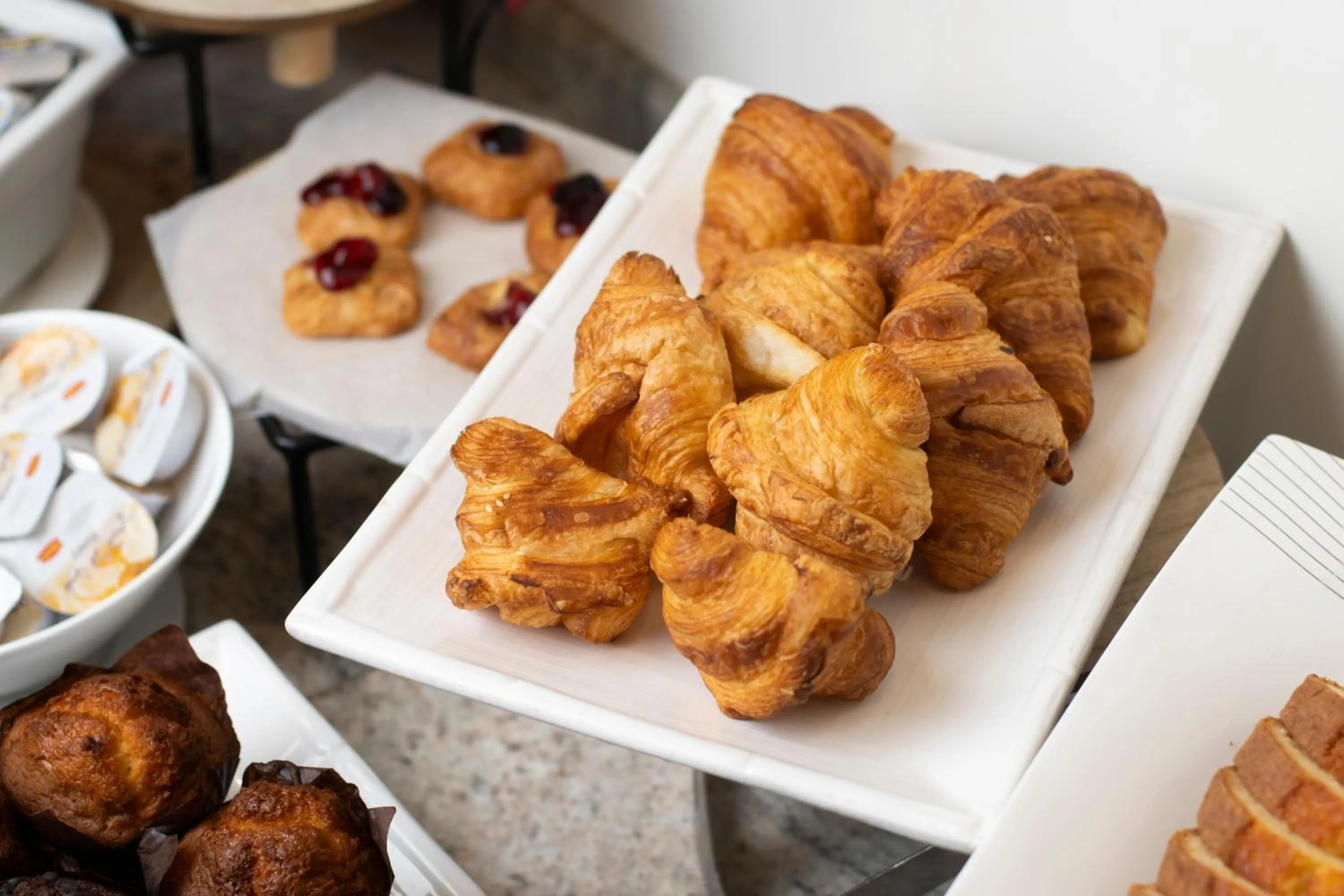 Food and drinks in Luciana Hotel by FHM