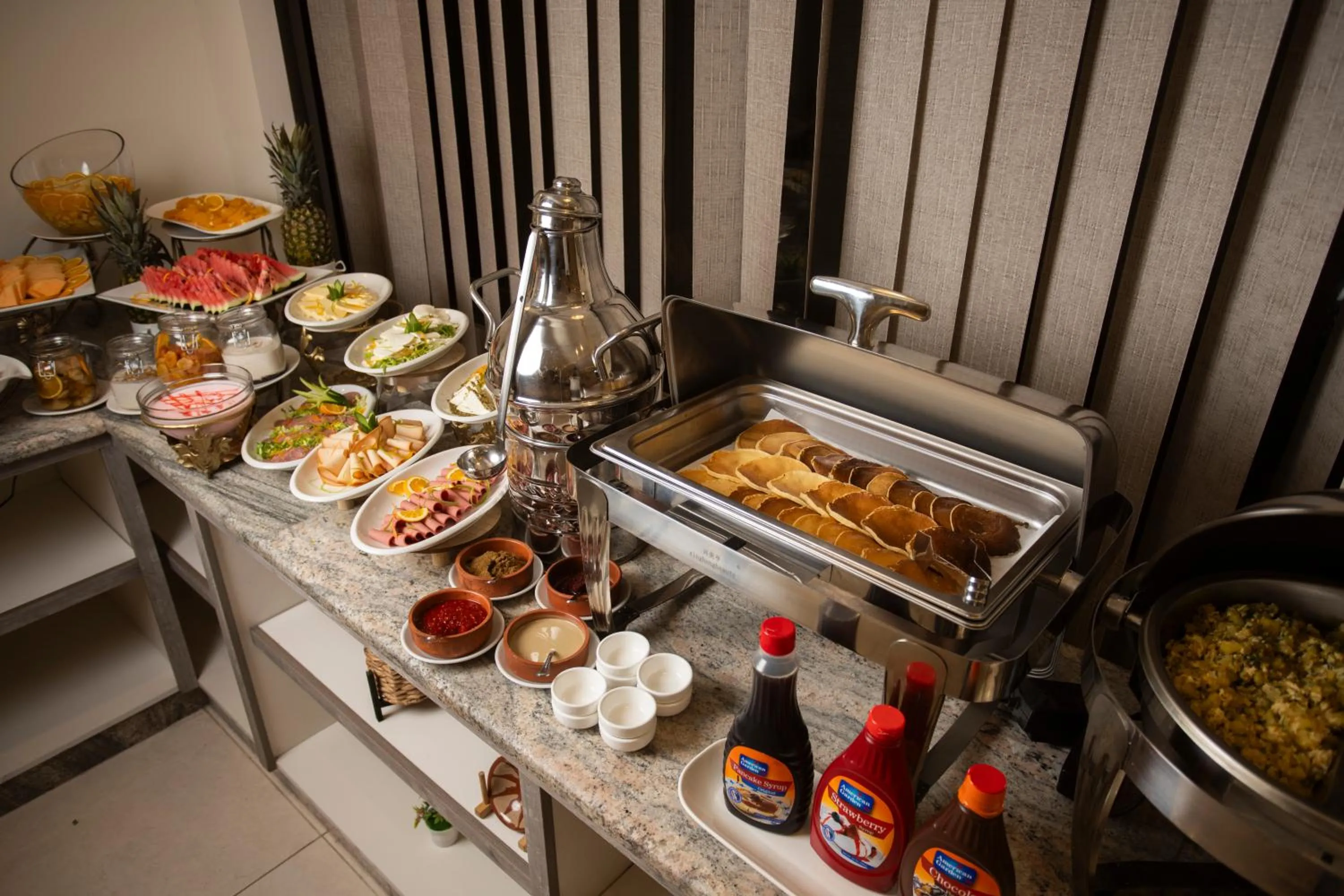 Food and drinks in Luciana Hotel by FHM