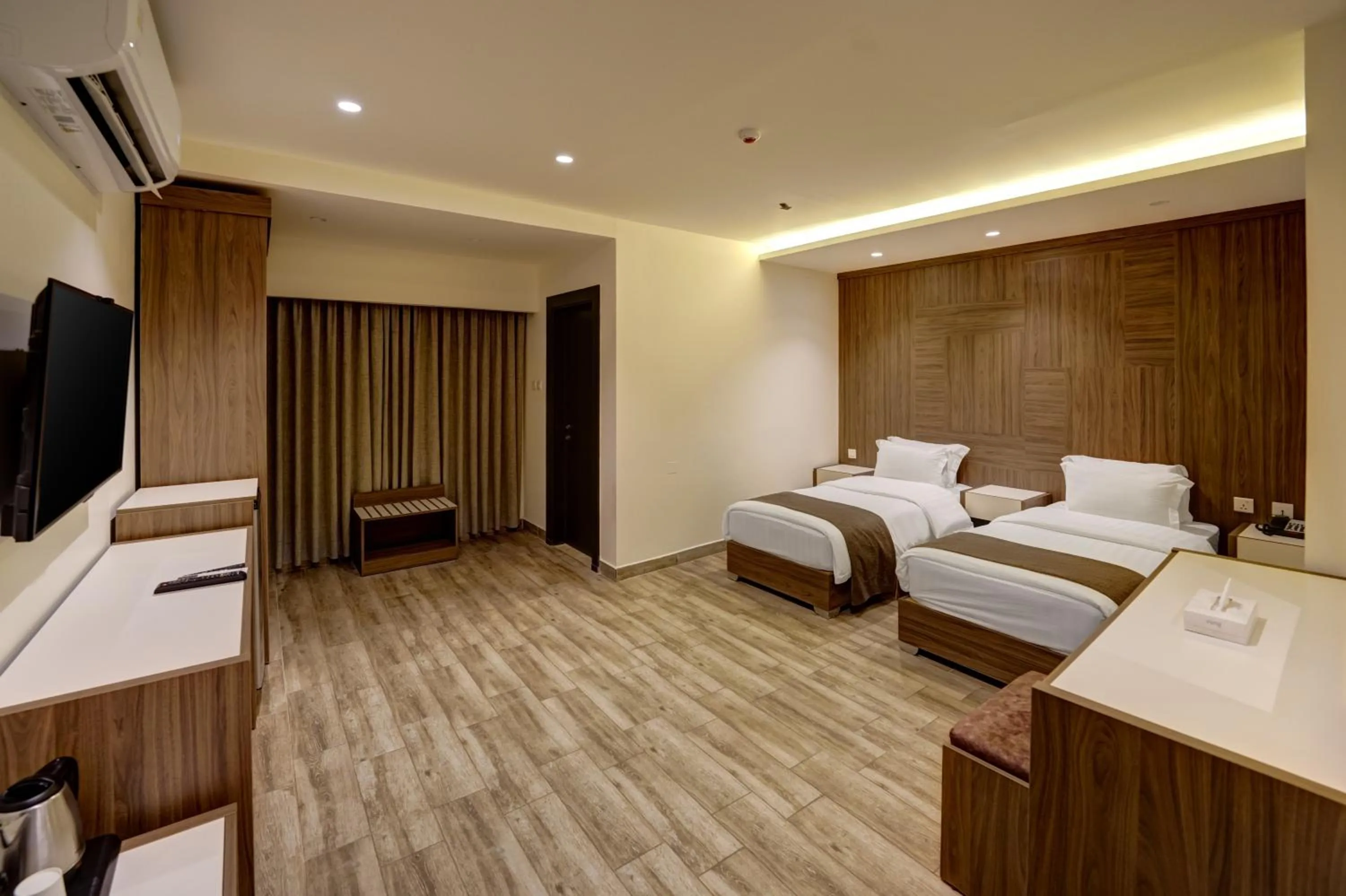 Photo of the whole room, Bed in Luciana Hotel by FHM