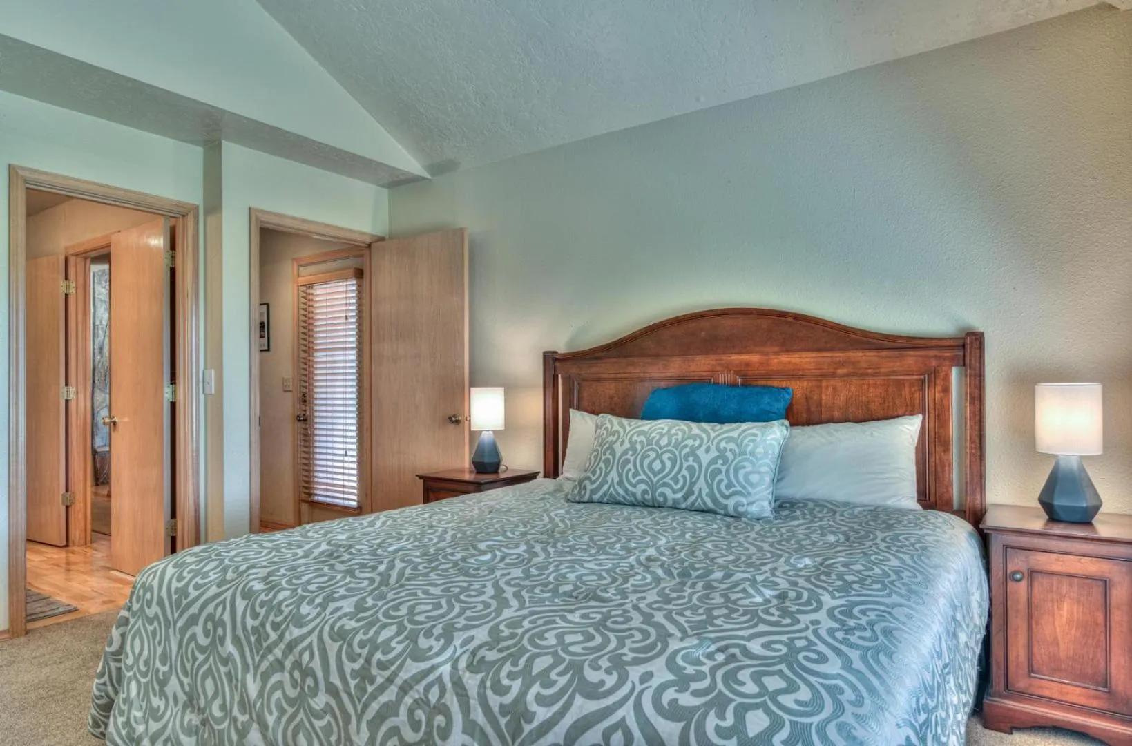 Bed in Pole House - Unit 1