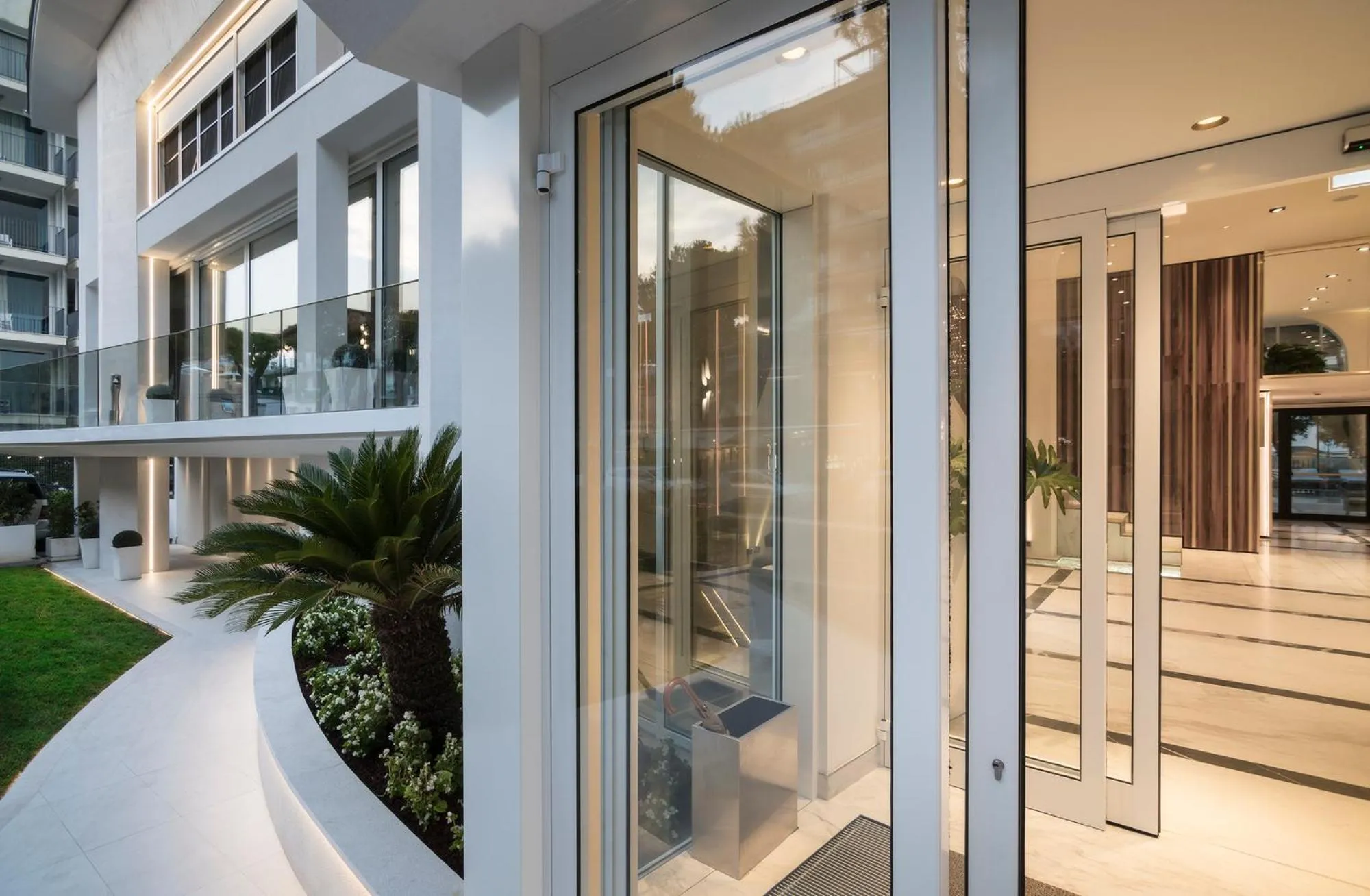 Property building in Hotel Sporting