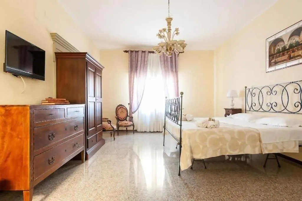 Bed in Errico Suite e Rooms