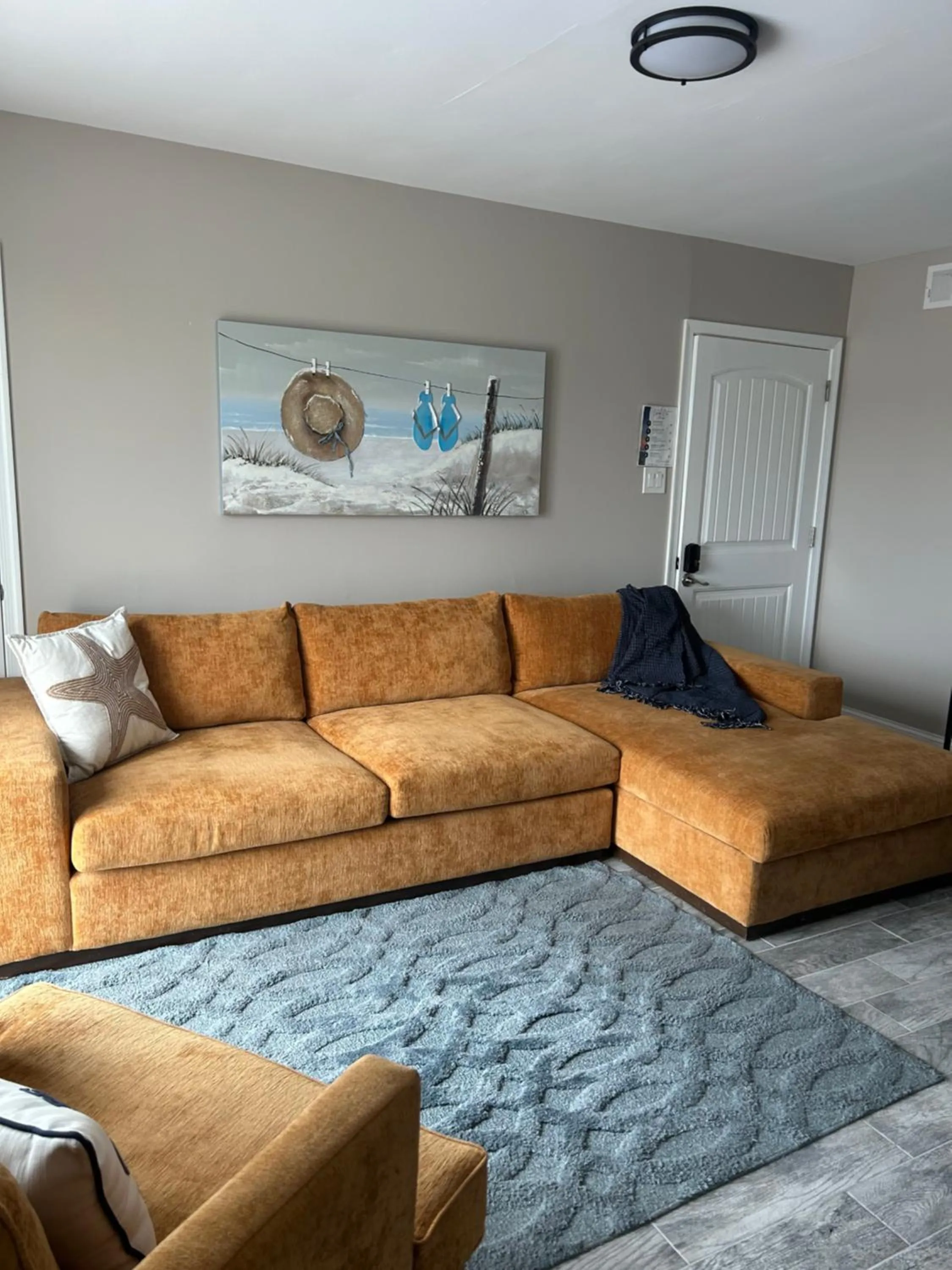 Radiant Beach Block Condo Parking Patio