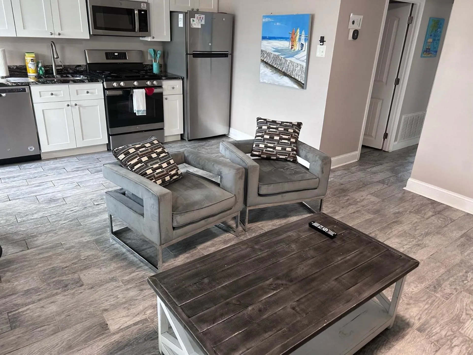 Living room in Beach Block Parking Modern Decor Porch