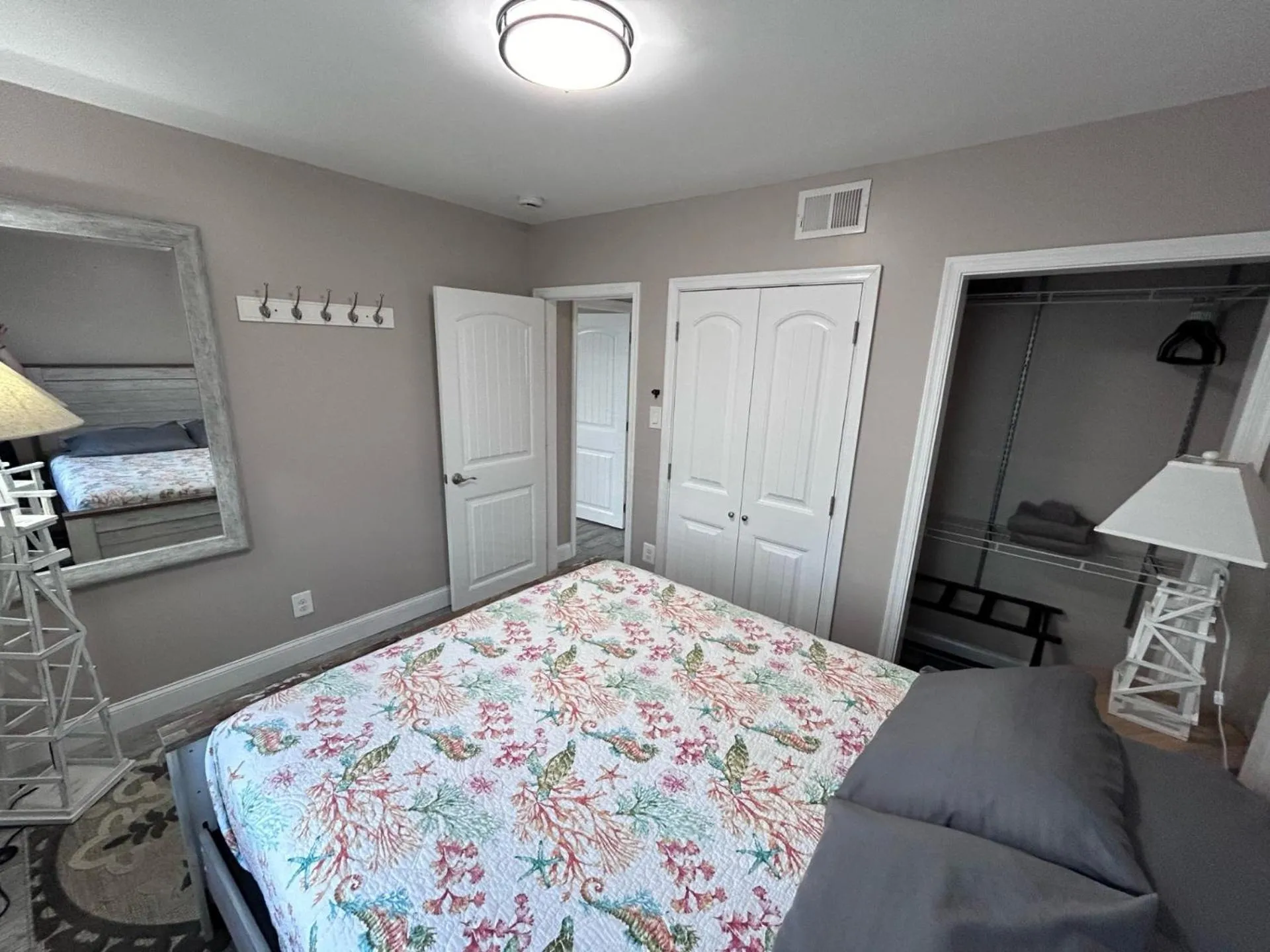 Bedroom, Bed in Beach Block Parking Modern Decor Porch