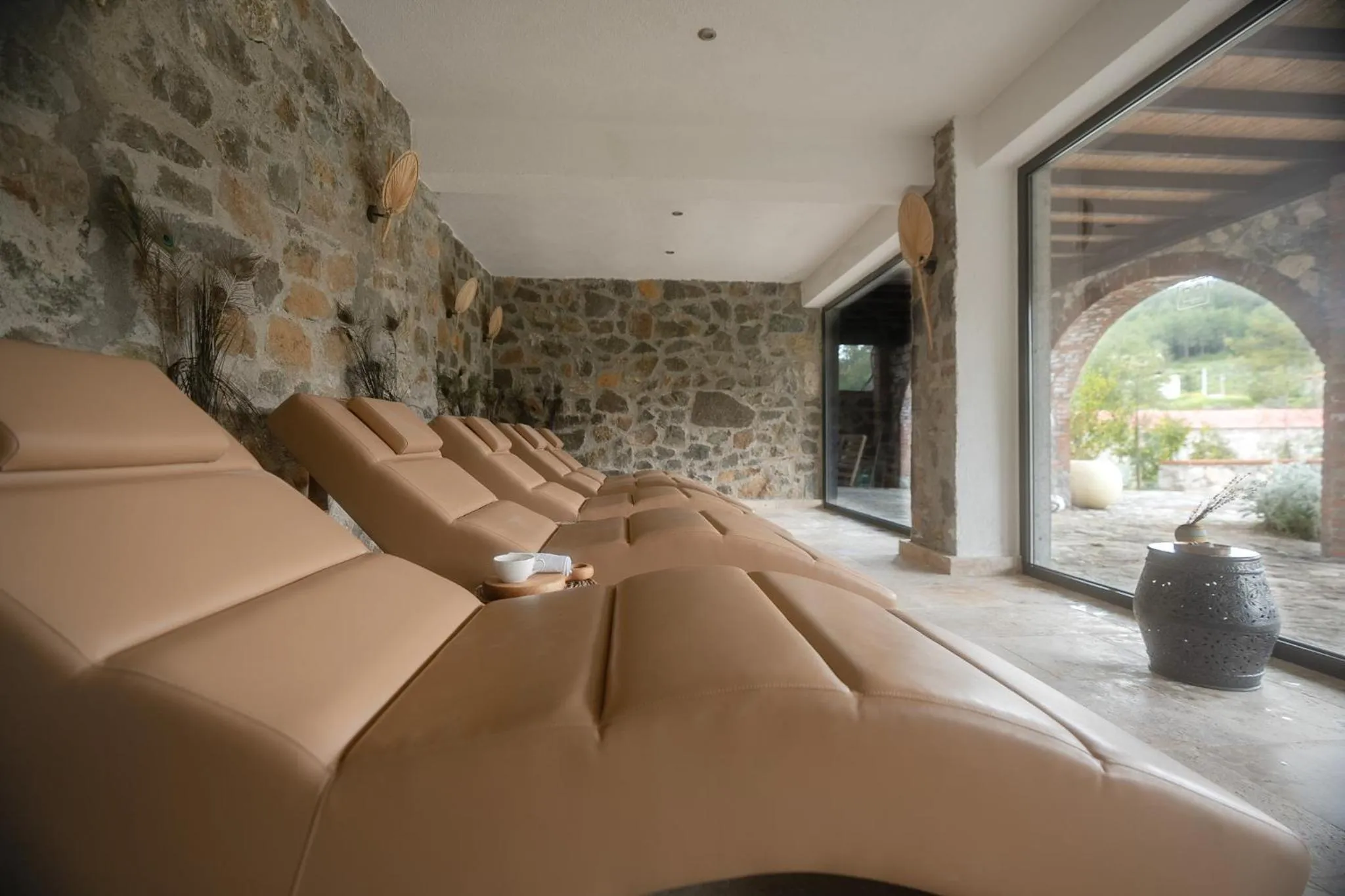 Lounge or bar in IZZ Getaway - Adults Only