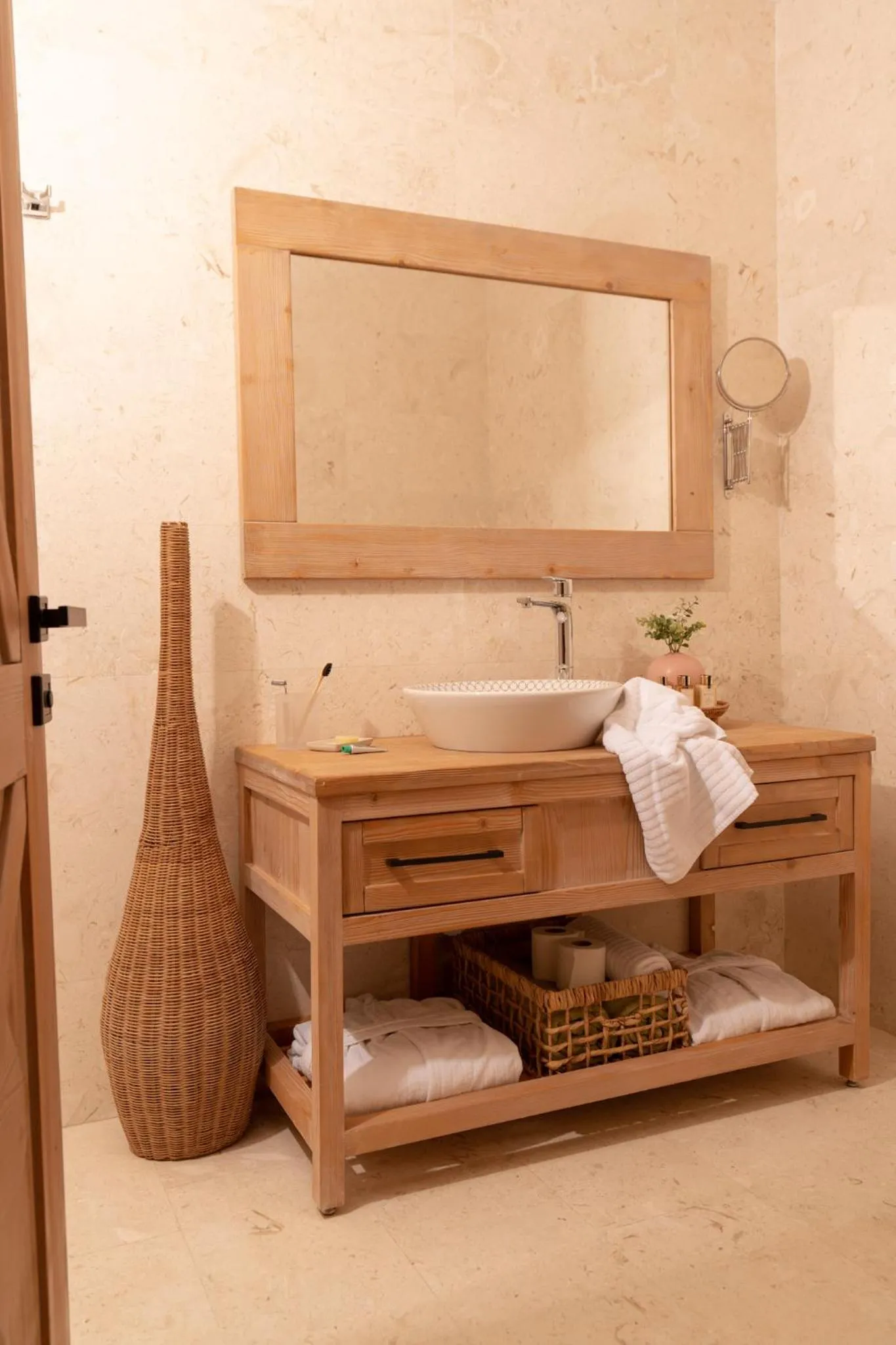 Toilet in IZZ Getaway - Adults Only