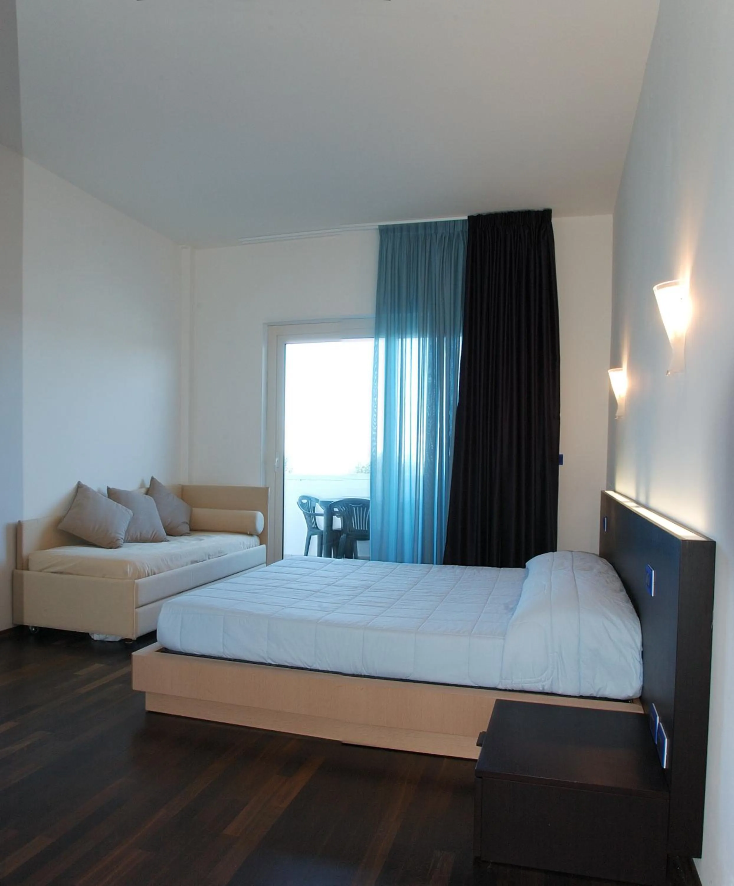 Photo of the whole room, Bed in Medi Garden Hotel&Residence