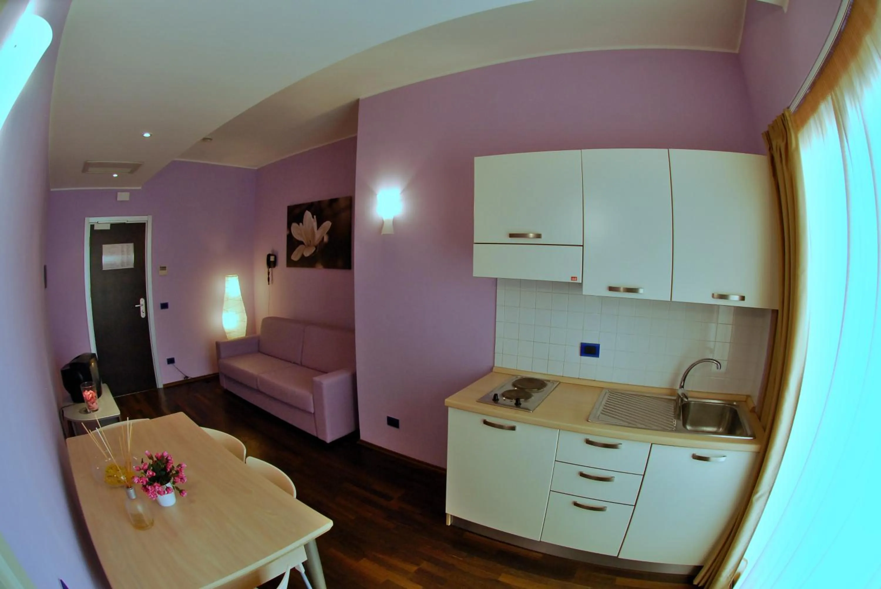 Kitchen or kitchenette, Bed in Medi Garden Hotel&Residence