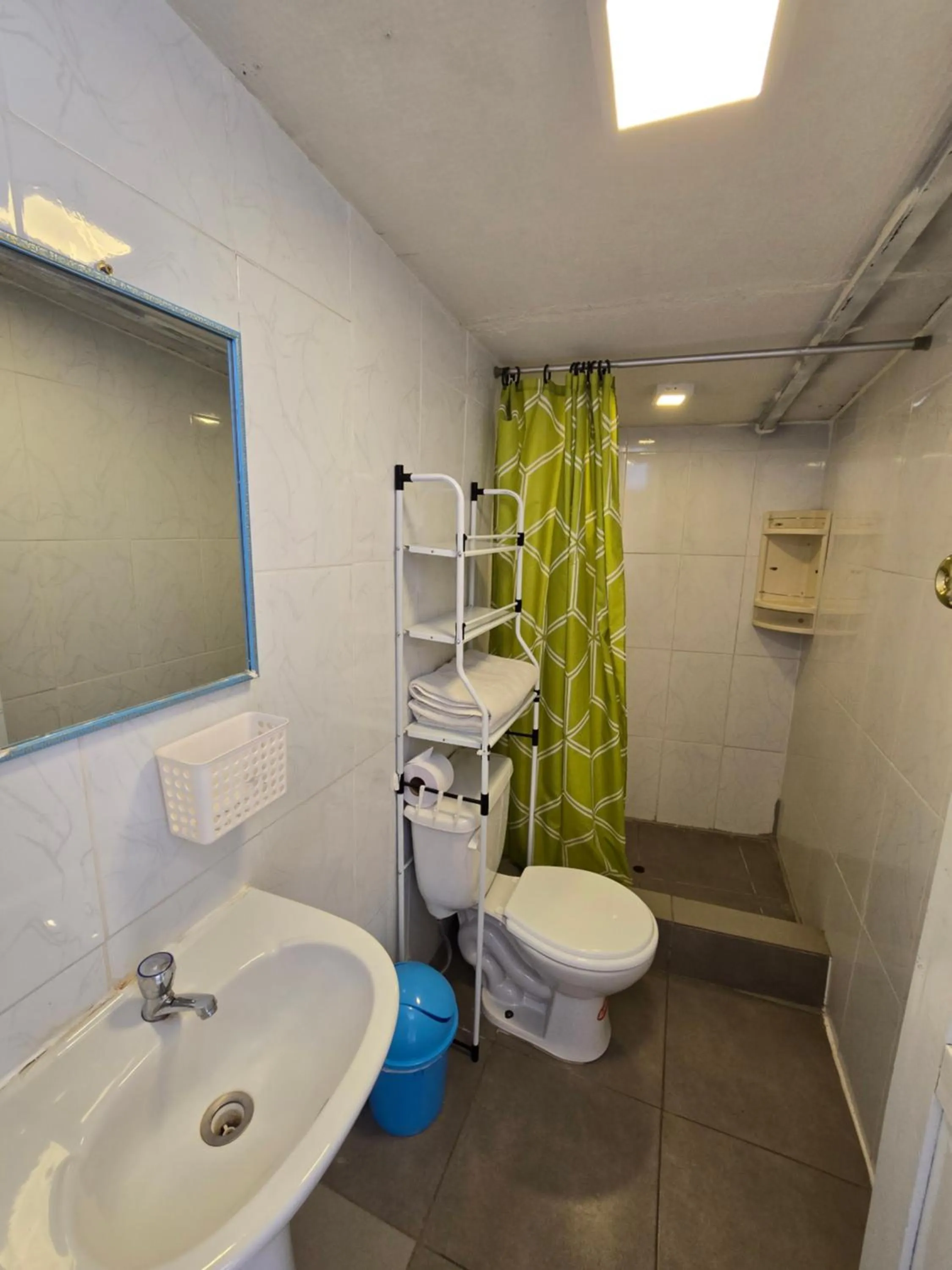 Shower in Barrio Inka B&B