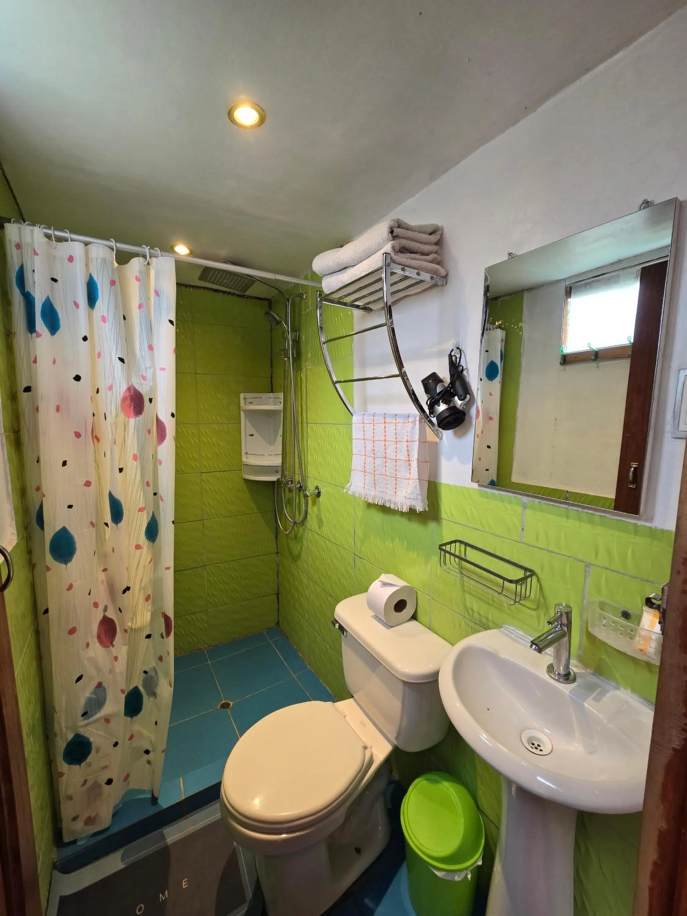 Shower in Barrio Inka B&B