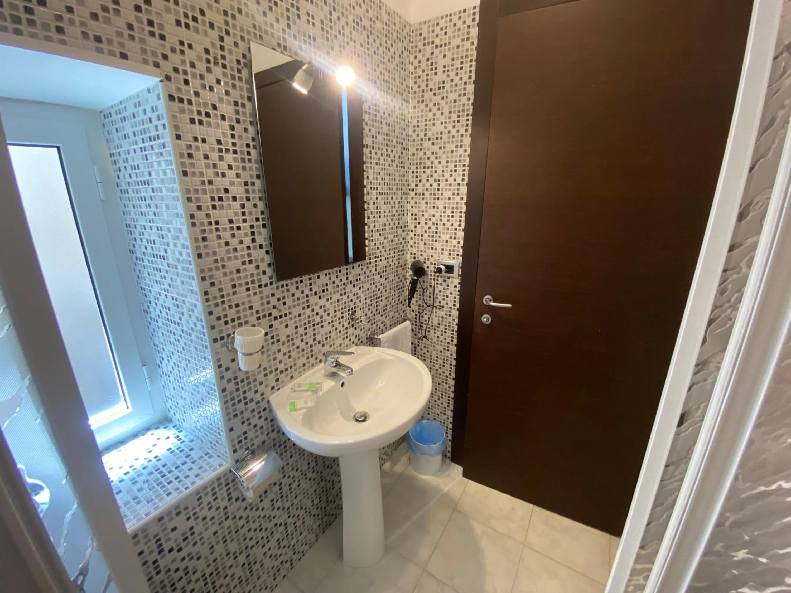 Bathroom in Memole Inn Sanremo