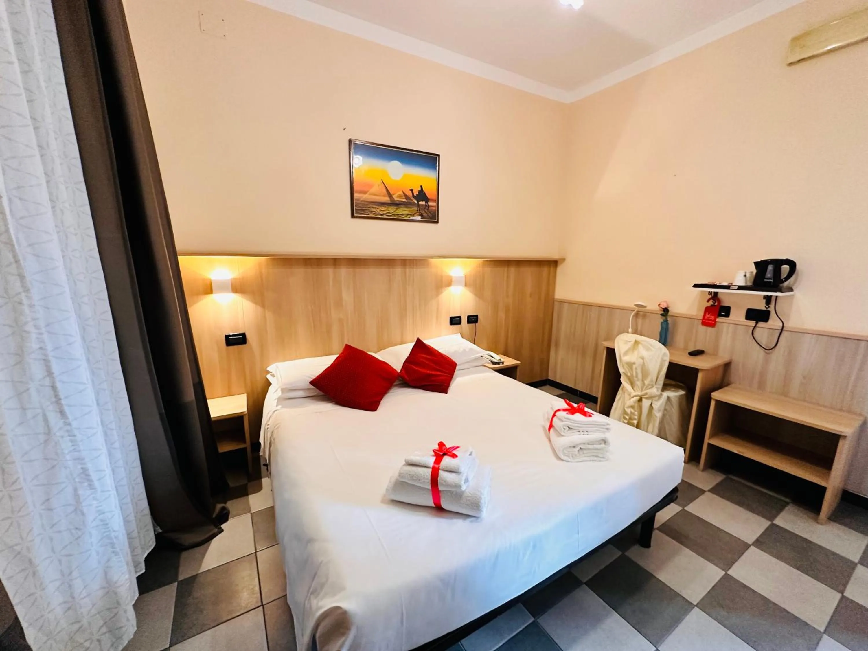 View (from property/room), Bed in Hotel Galata