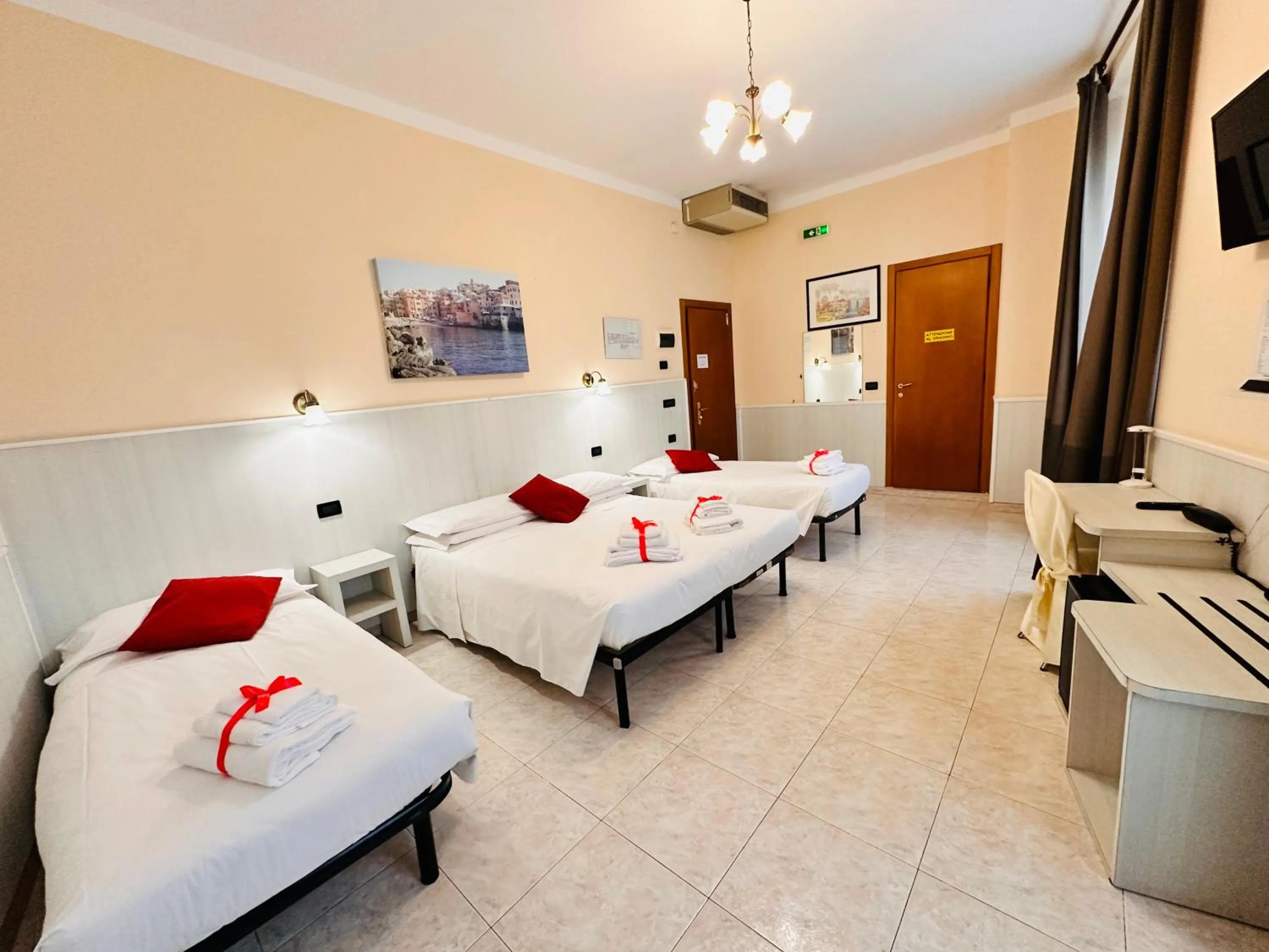 View (from property/room), Bed in Hotel Galata