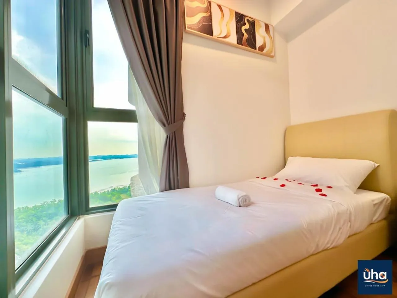 Bed in Teega Suites @ UHA