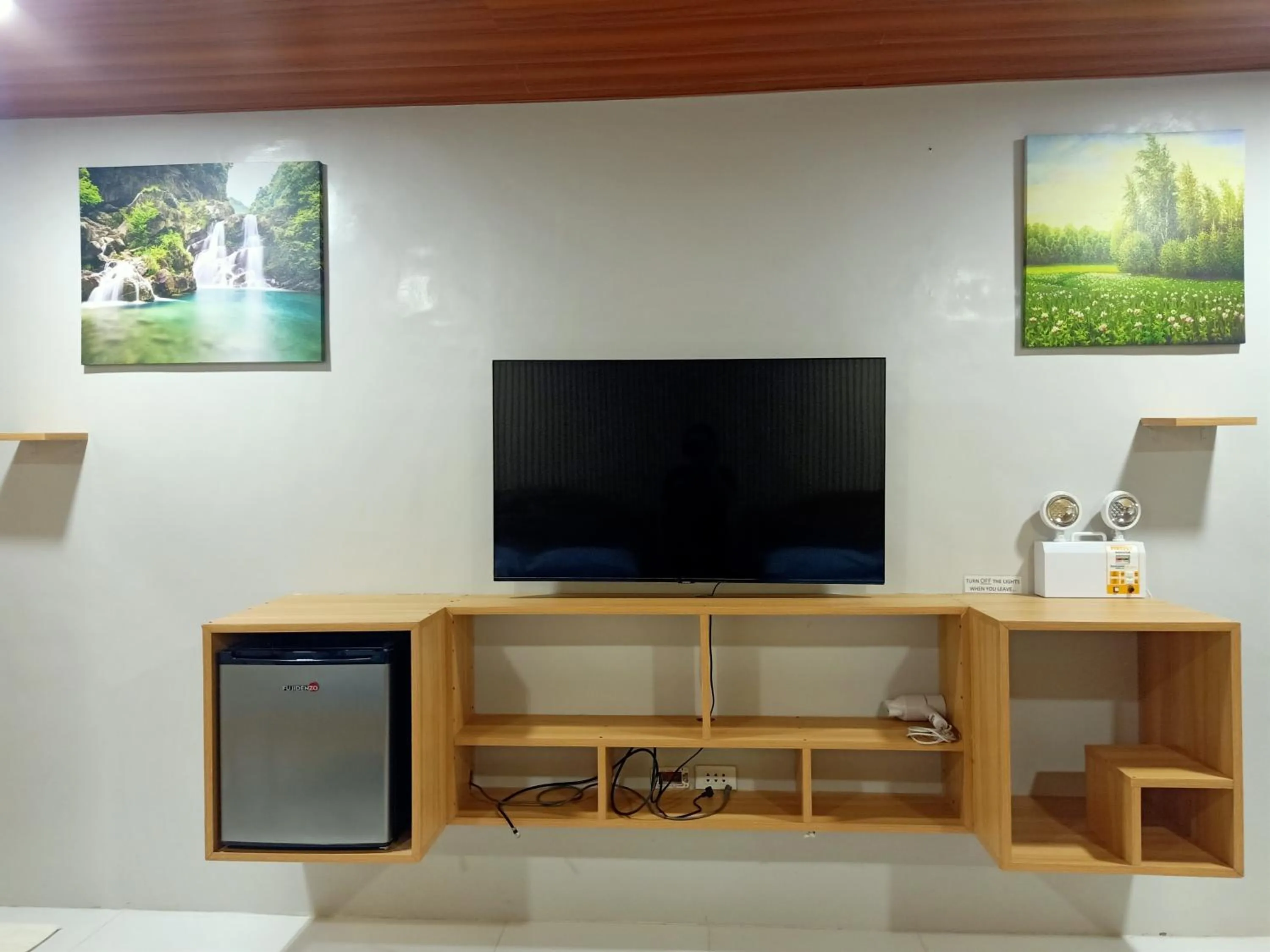 TV and multimedia in Panglao Kalikasan Resort