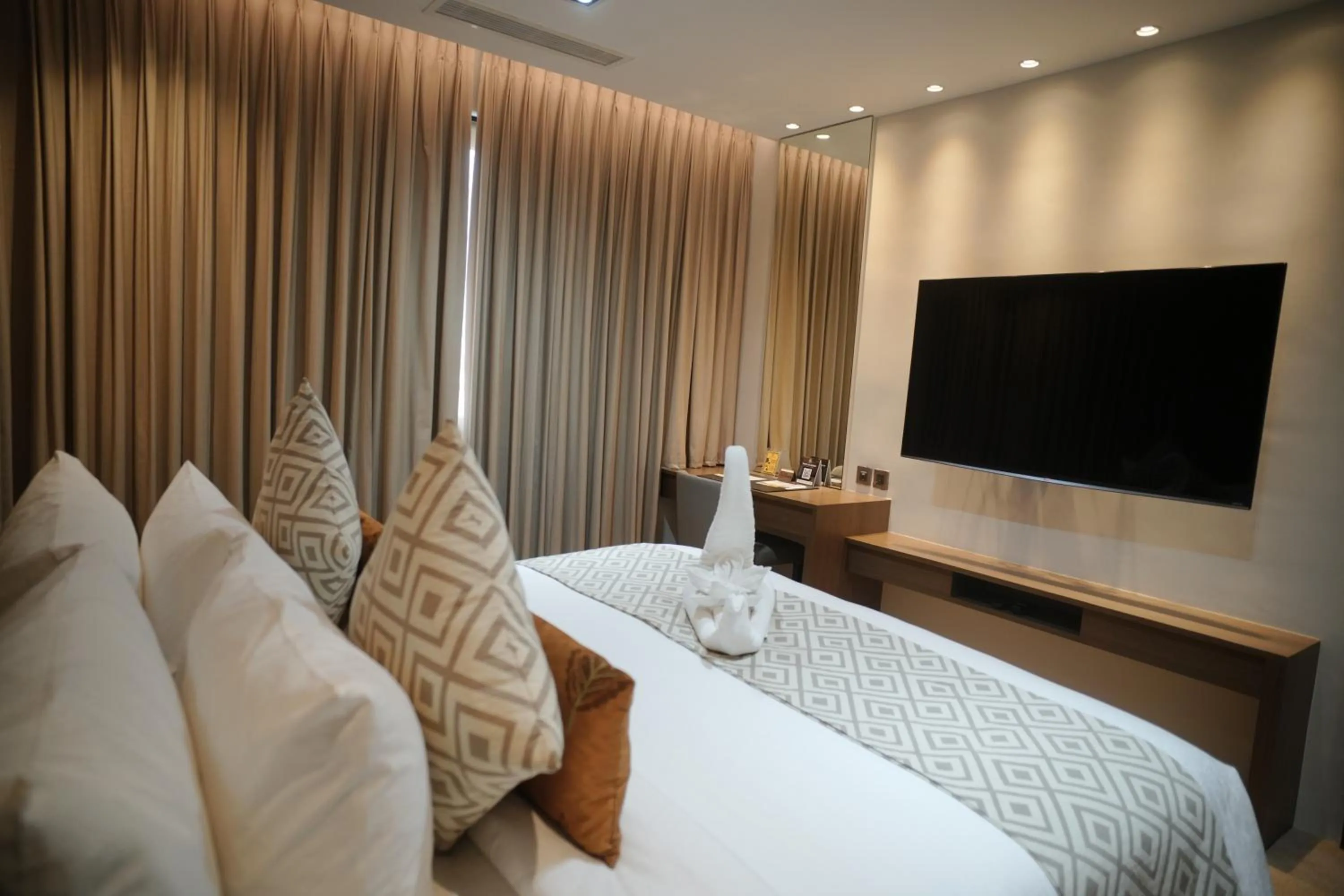 Bedroom, Bed in The Hotel Andrea