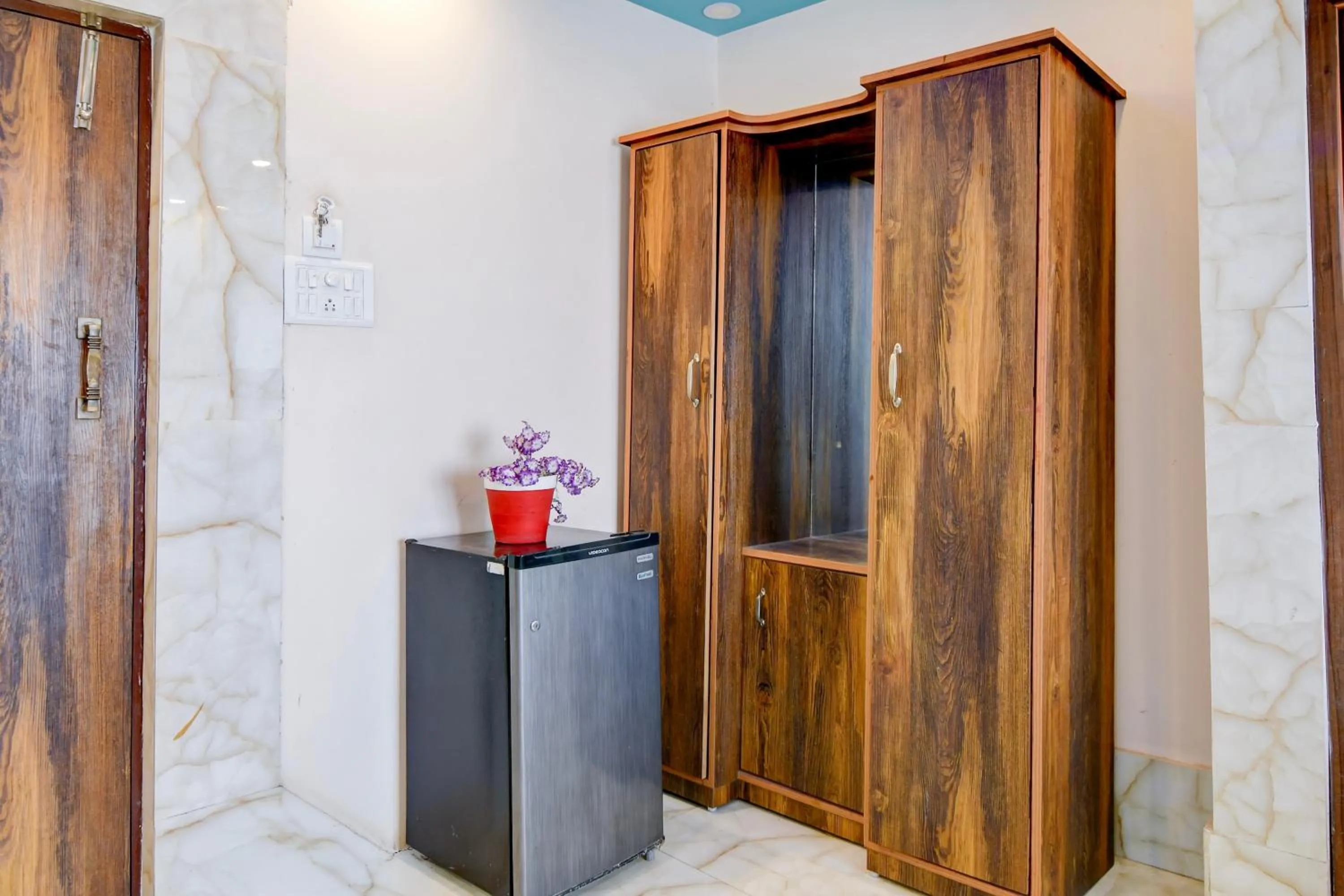 Bedroom in Collection O NSCB International Airport Formerly Raj Guest House