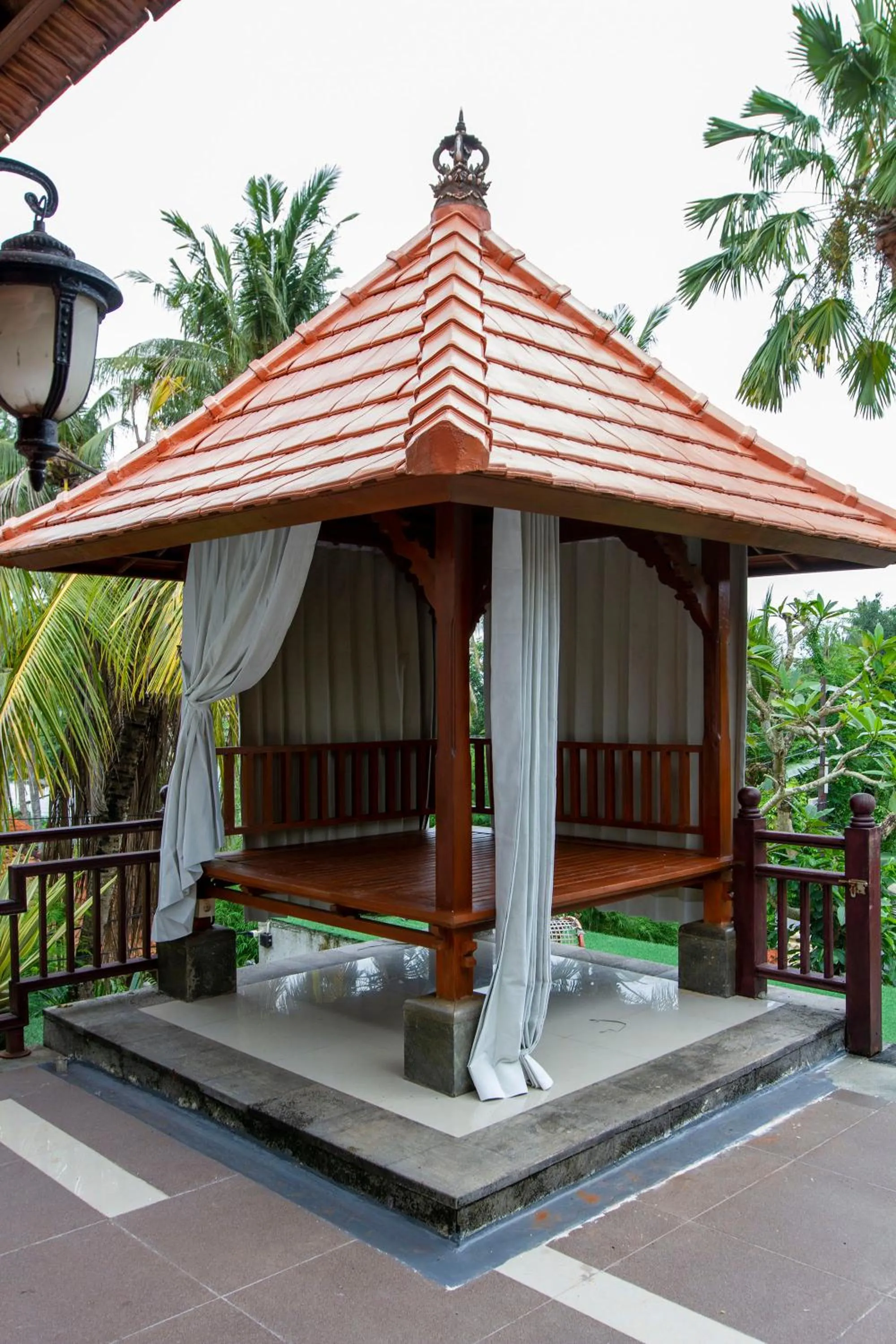 Balcony/Terrace in Kayangan Saba Villa