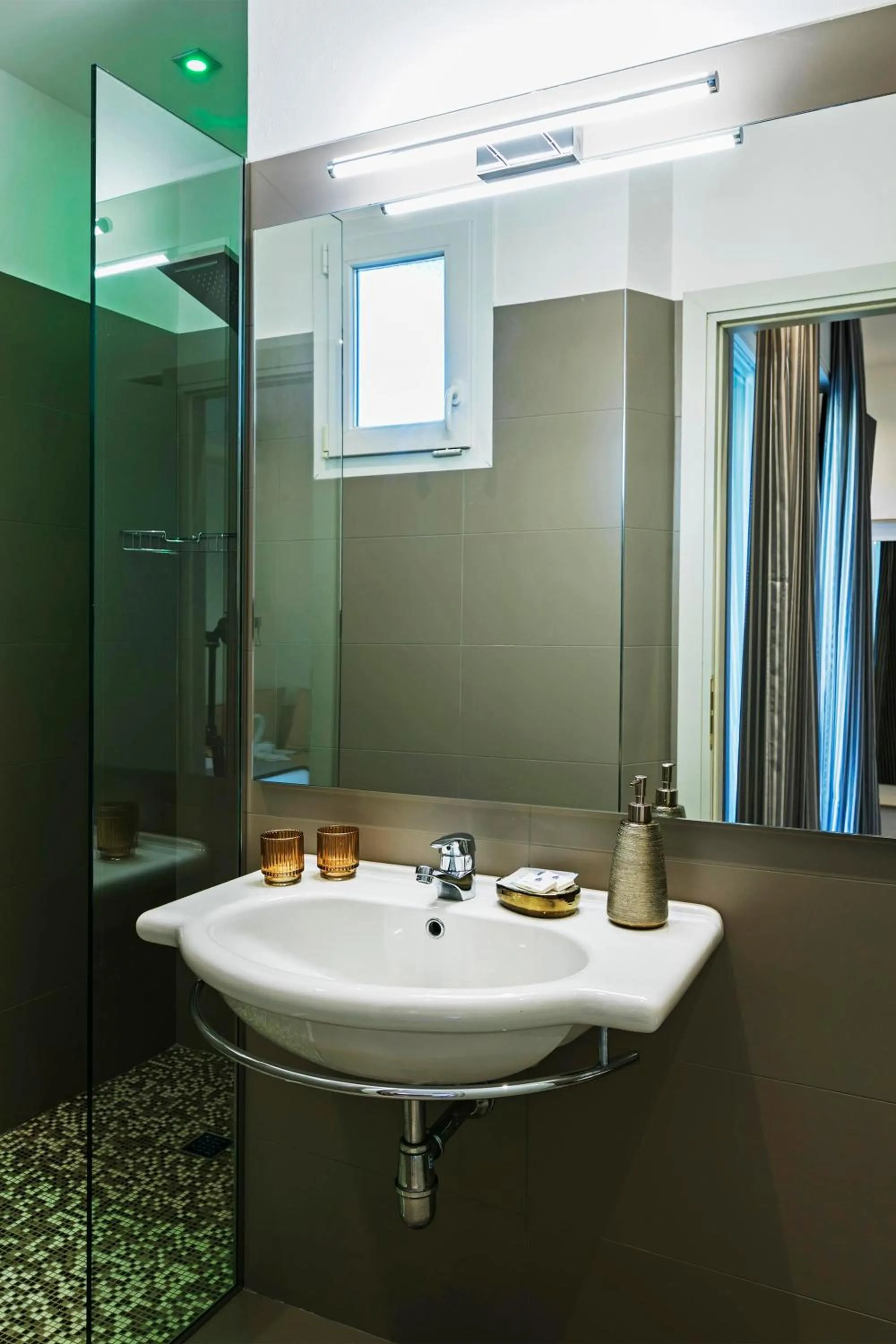 Bathroom in Hotel Des Bains