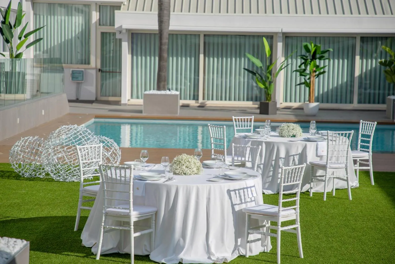 Pool view in Hotel I Gigli