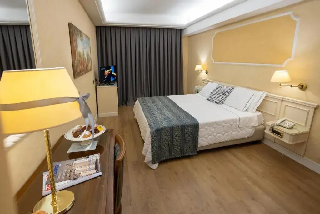 Family Room - single occupancy in Hotel I Gigli Family Room - single occupancy in Hotel I Gigli