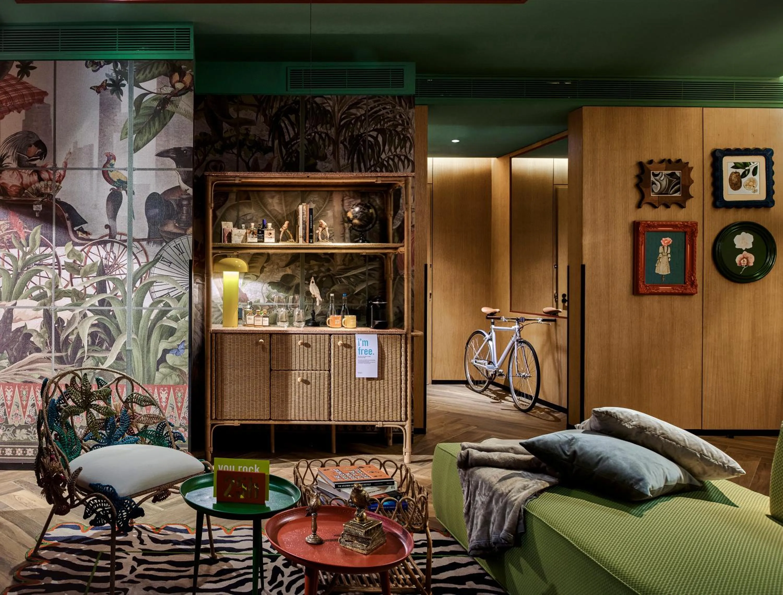 Living room in 25hours Hotel Jakarta The Oddbird