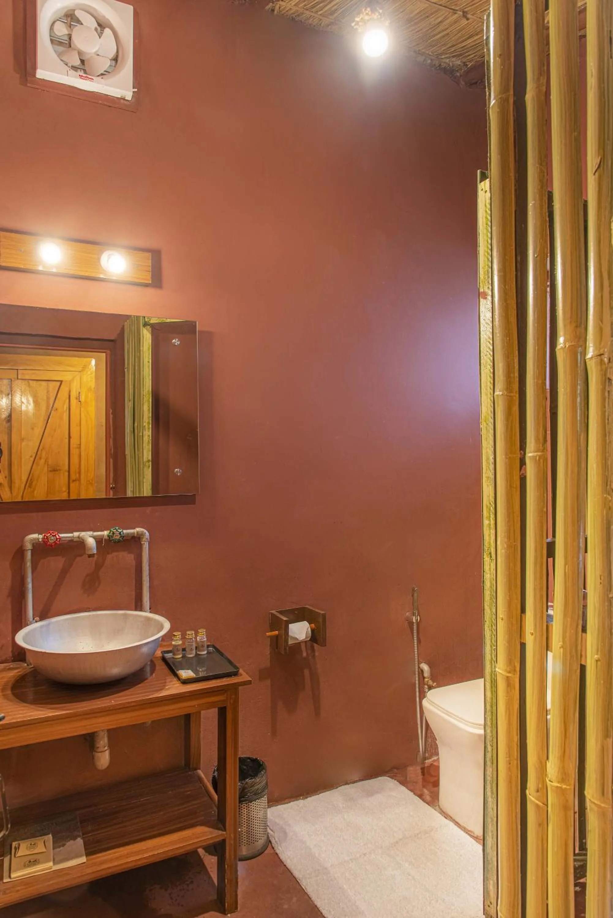 Bathroom, Bed in A Kasauli Ggaon by Echor