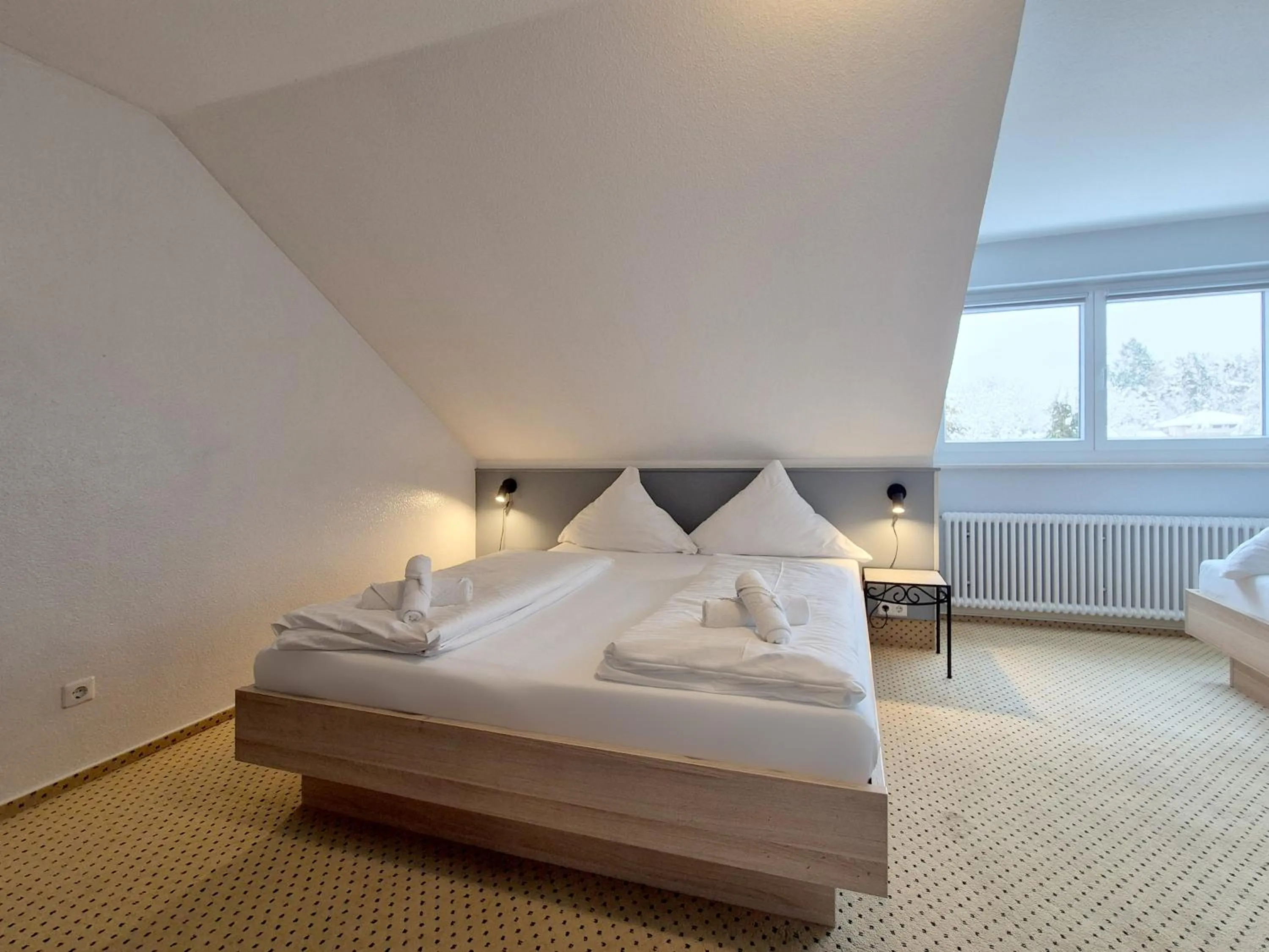 Bed in Hotel Schachener Hof