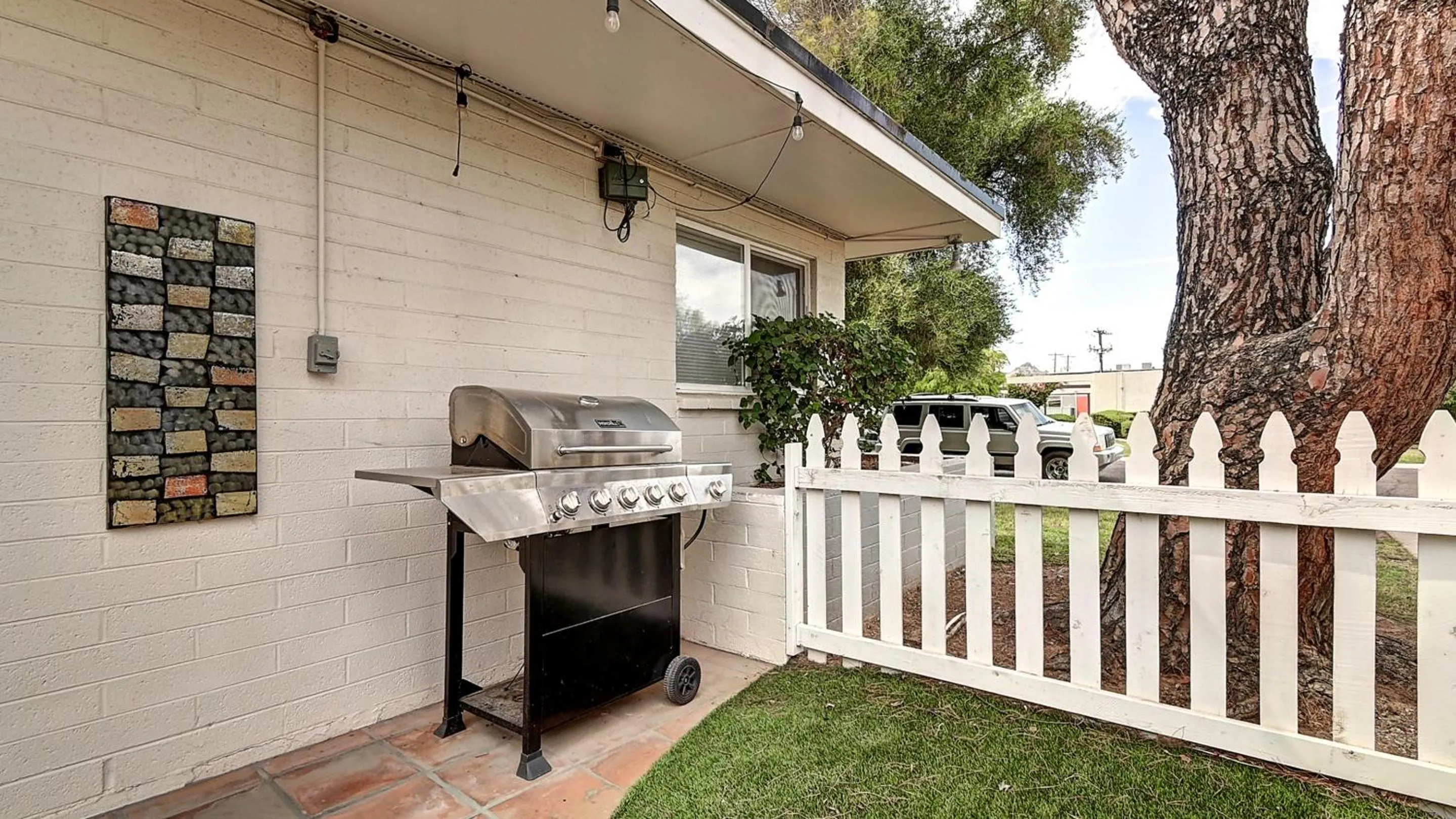 Other in Stylish Arcadia 2-Bdrm with Comfort and Charm