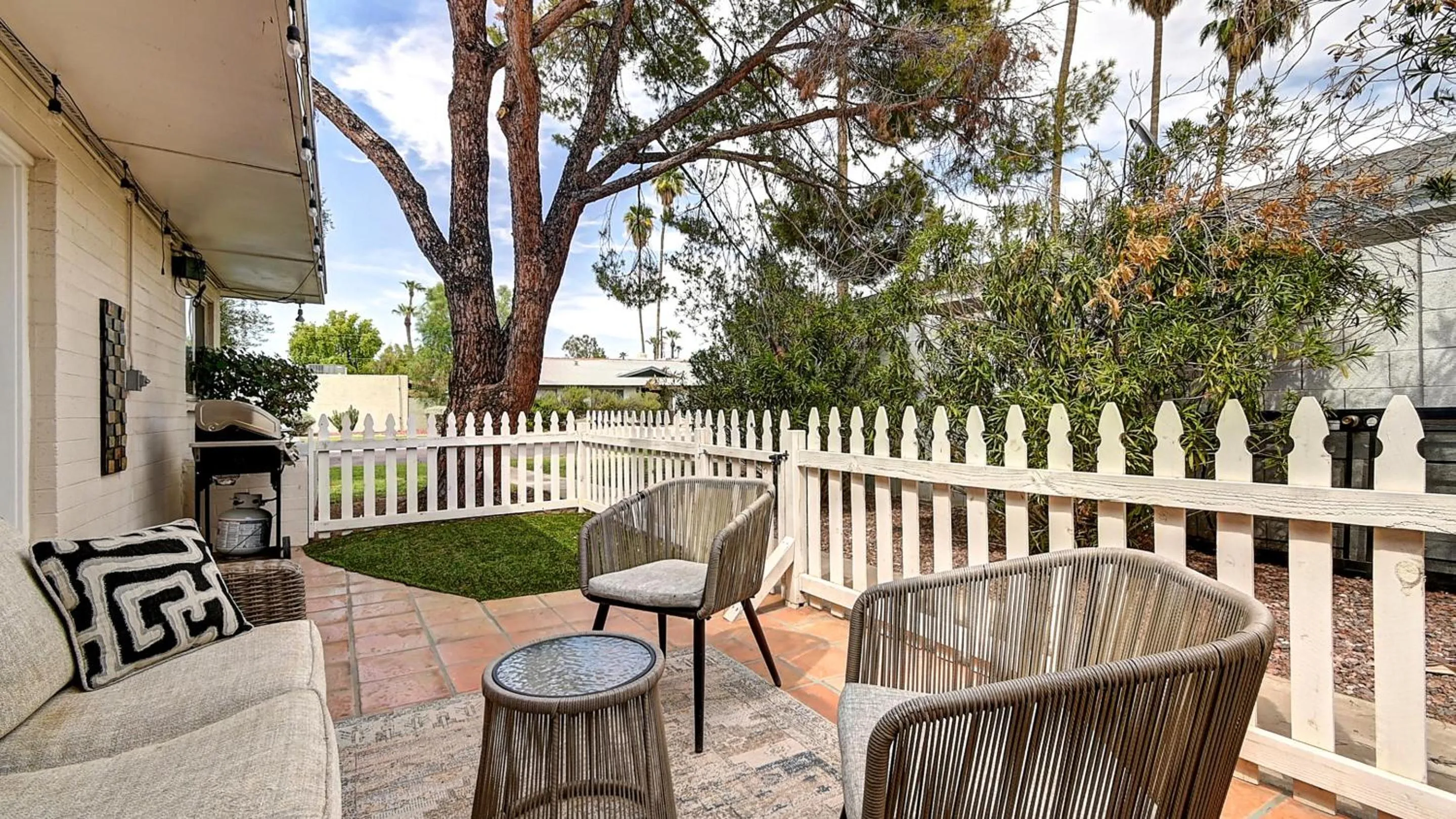 Other in Stylish Arcadia 2-Bdrm with Comfort and Charm