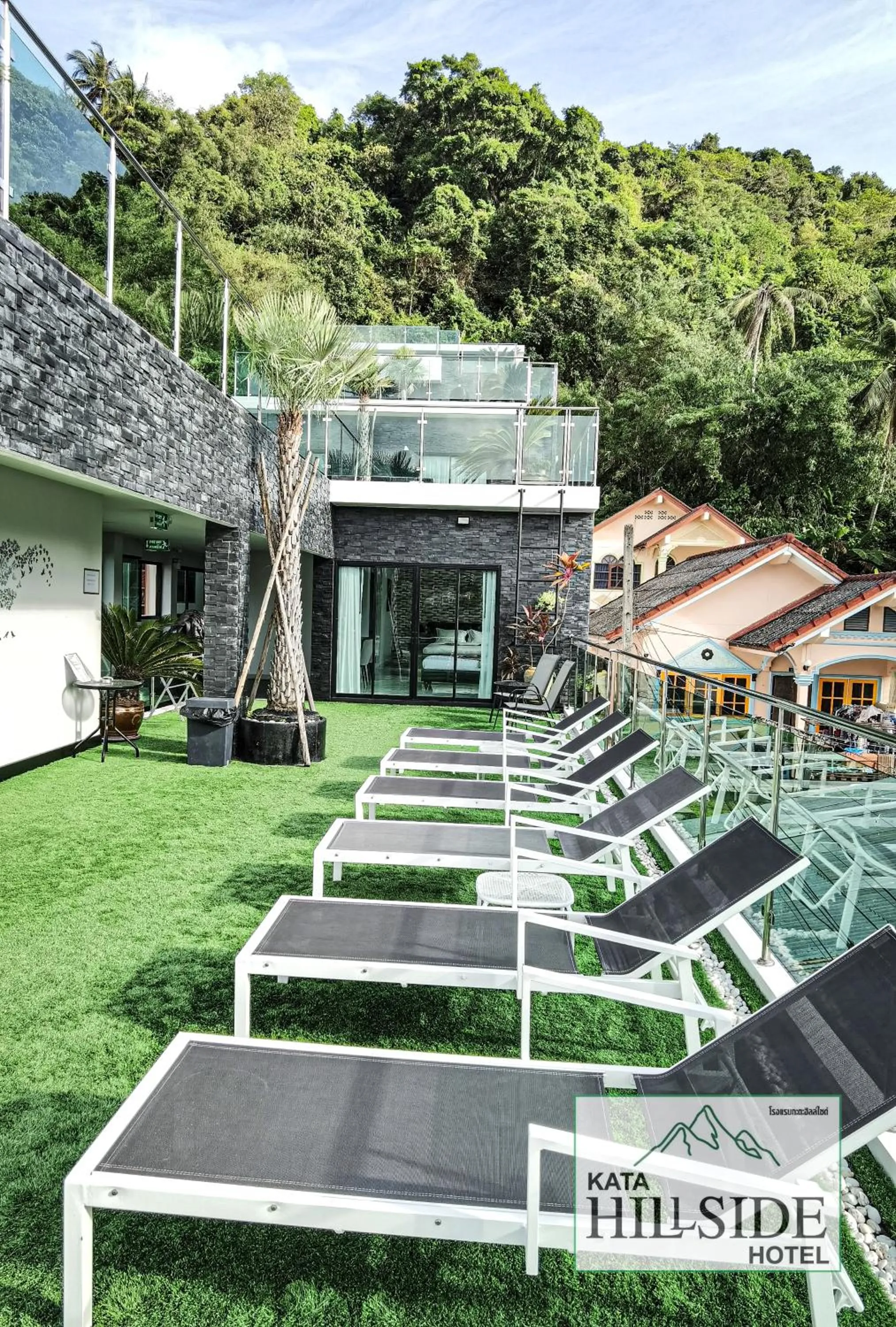 Swimming pool in Kata Hillside Hotel