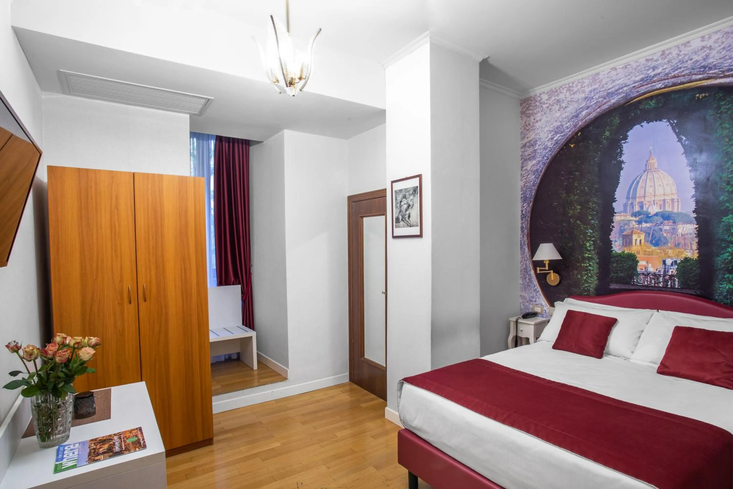 Bed in Hotel Piazza Di Spagna