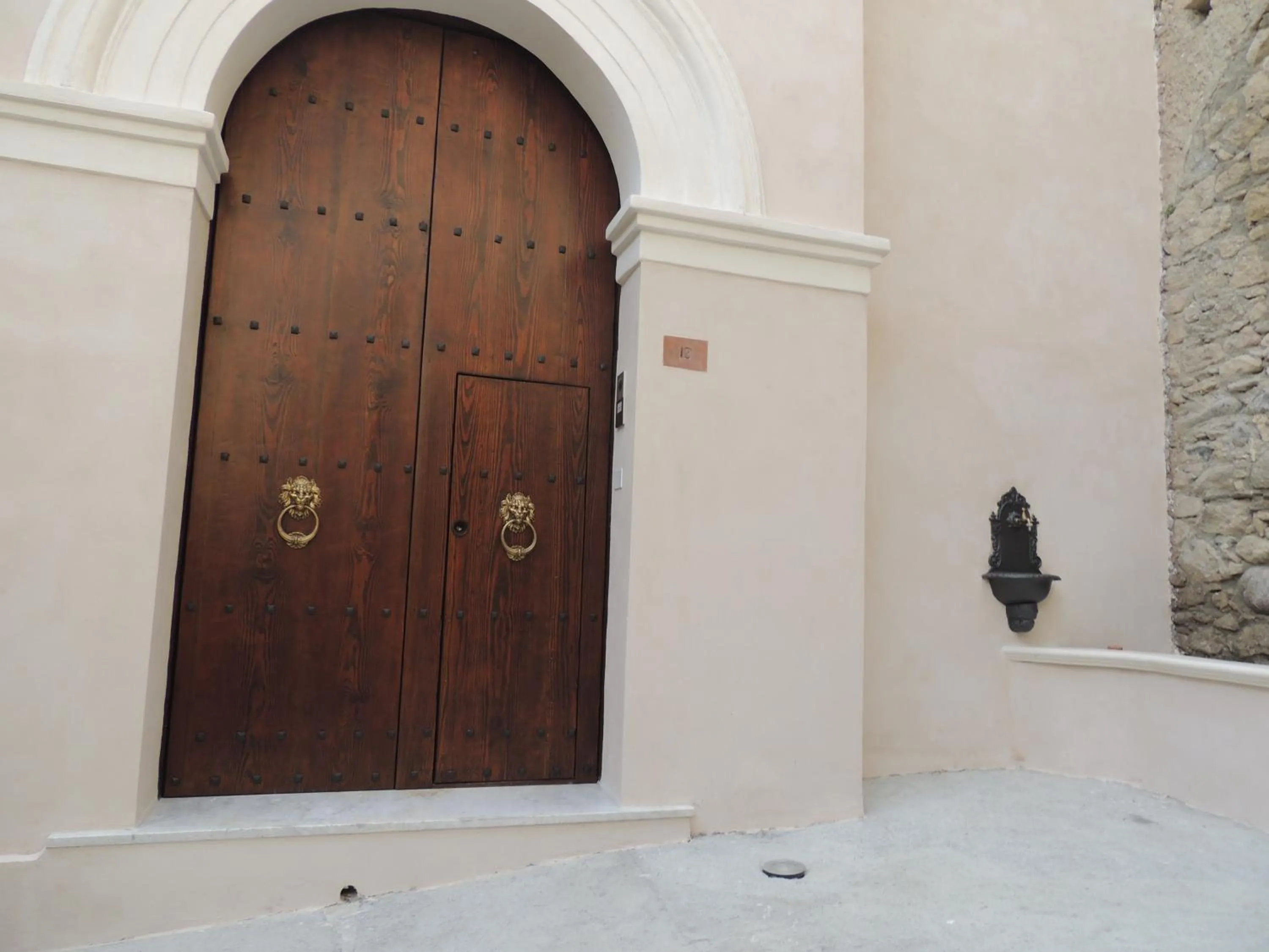 Facade/entrance in Al Duomo B&B