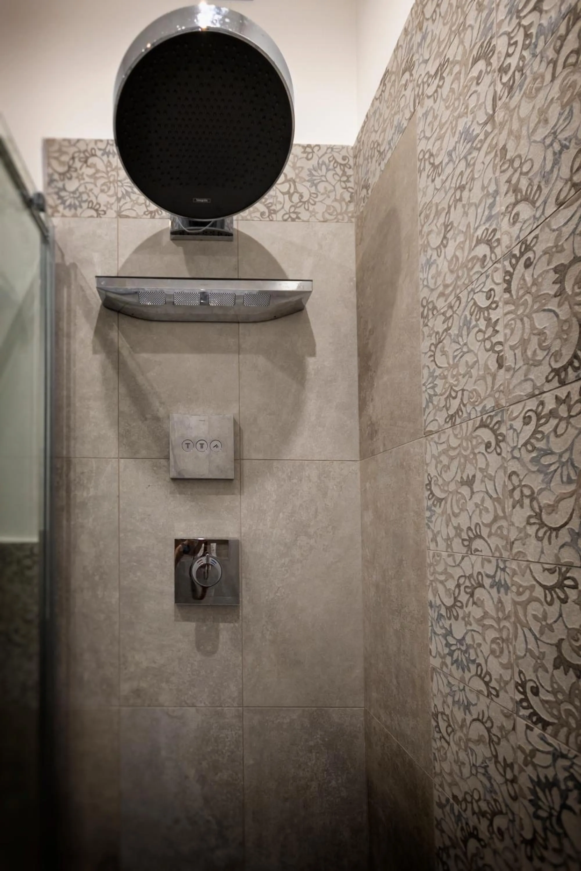 Shower in Al Duomo B&B