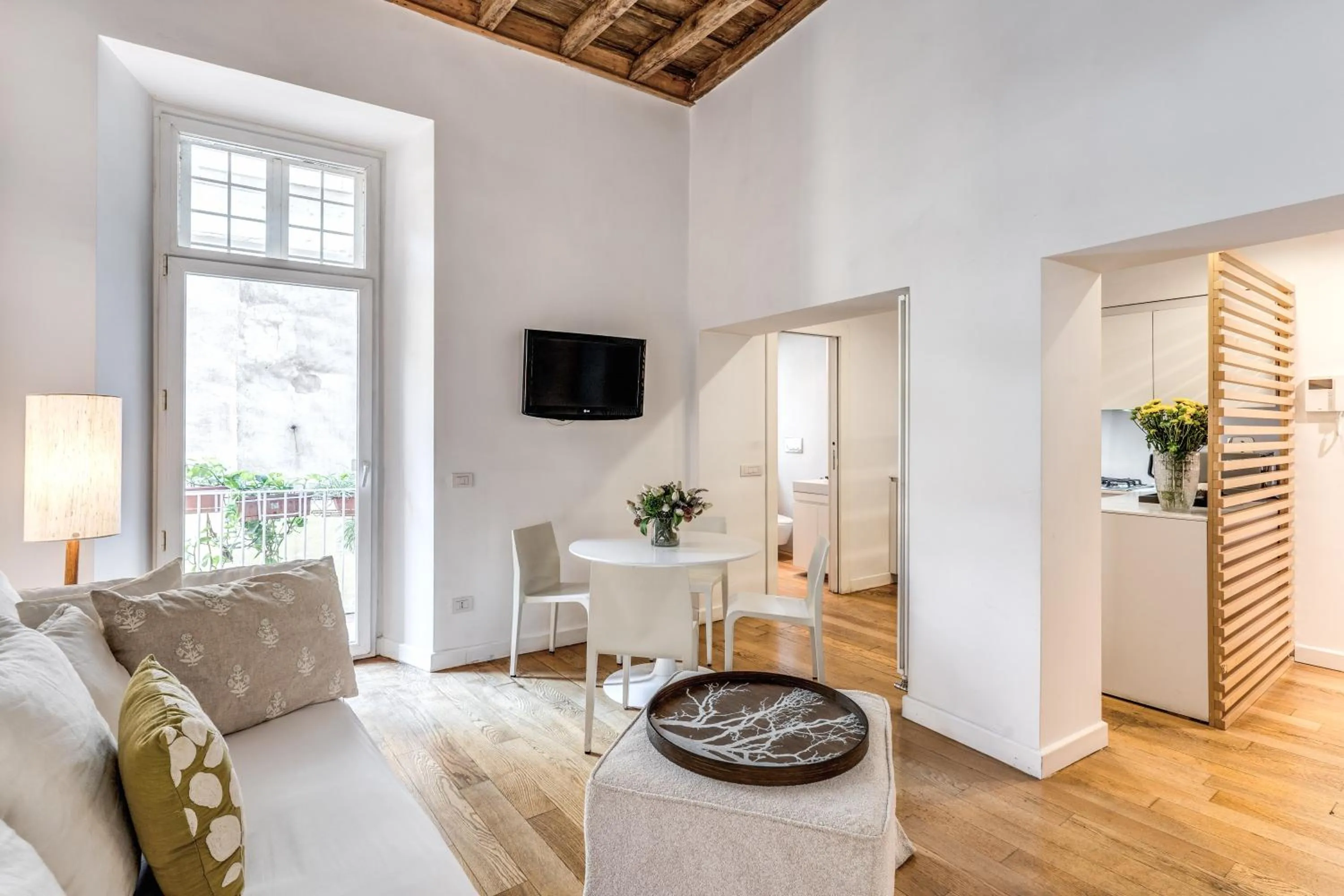 Dining area in Trevi Beau Boutique Hotel