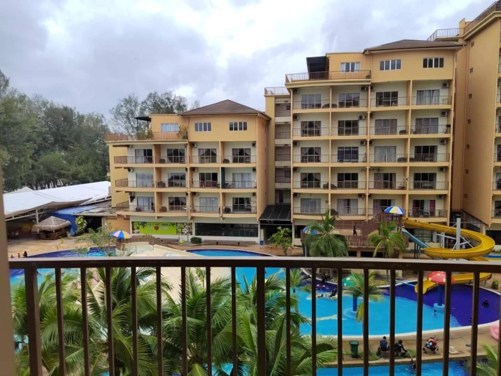 5pax Gold Coast Morib Resort - Banting Sepang KLIA Tanjung Sepat