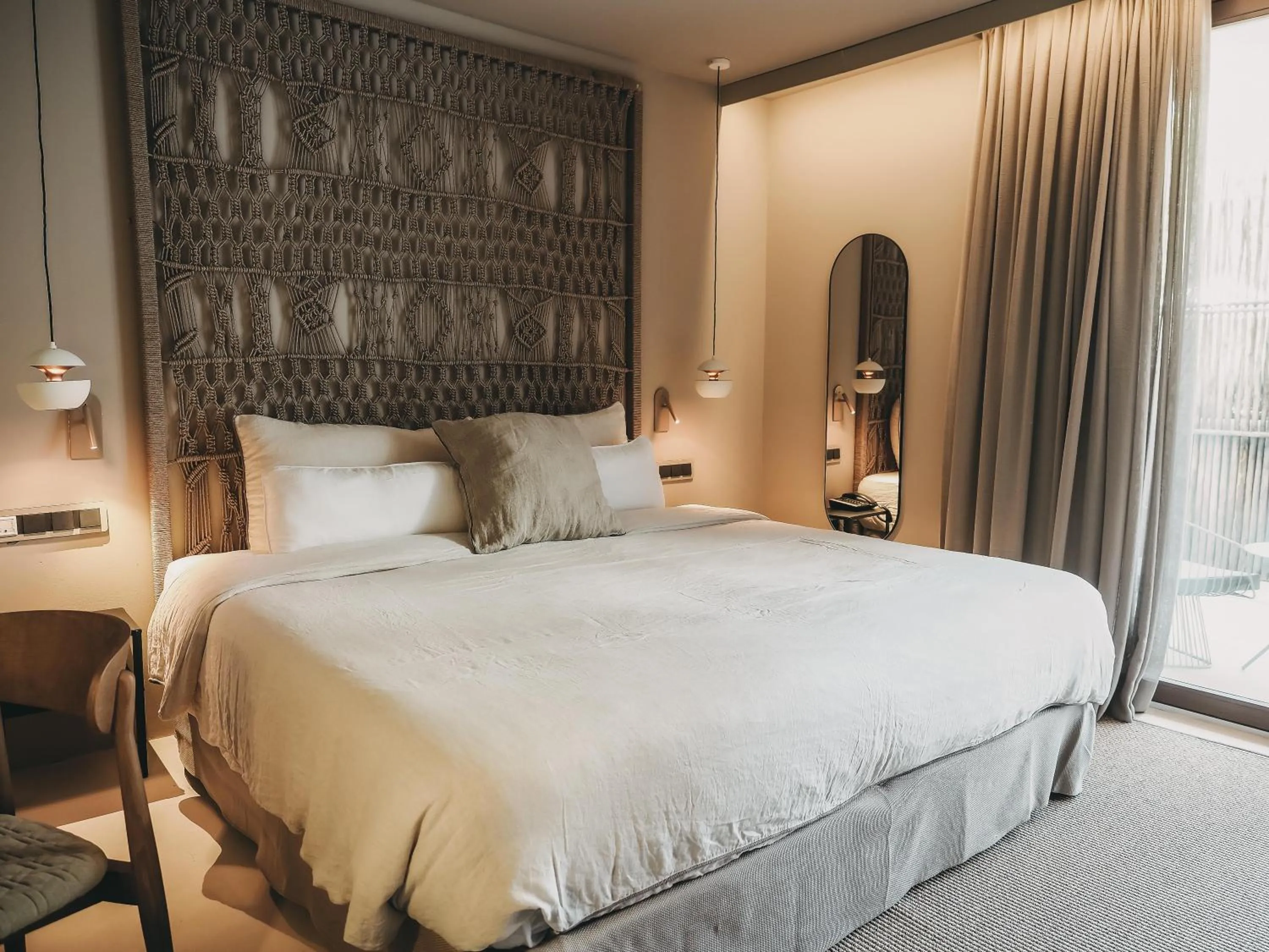 Photo of the whole room, Bed in Barefoot Hotel Mallorca