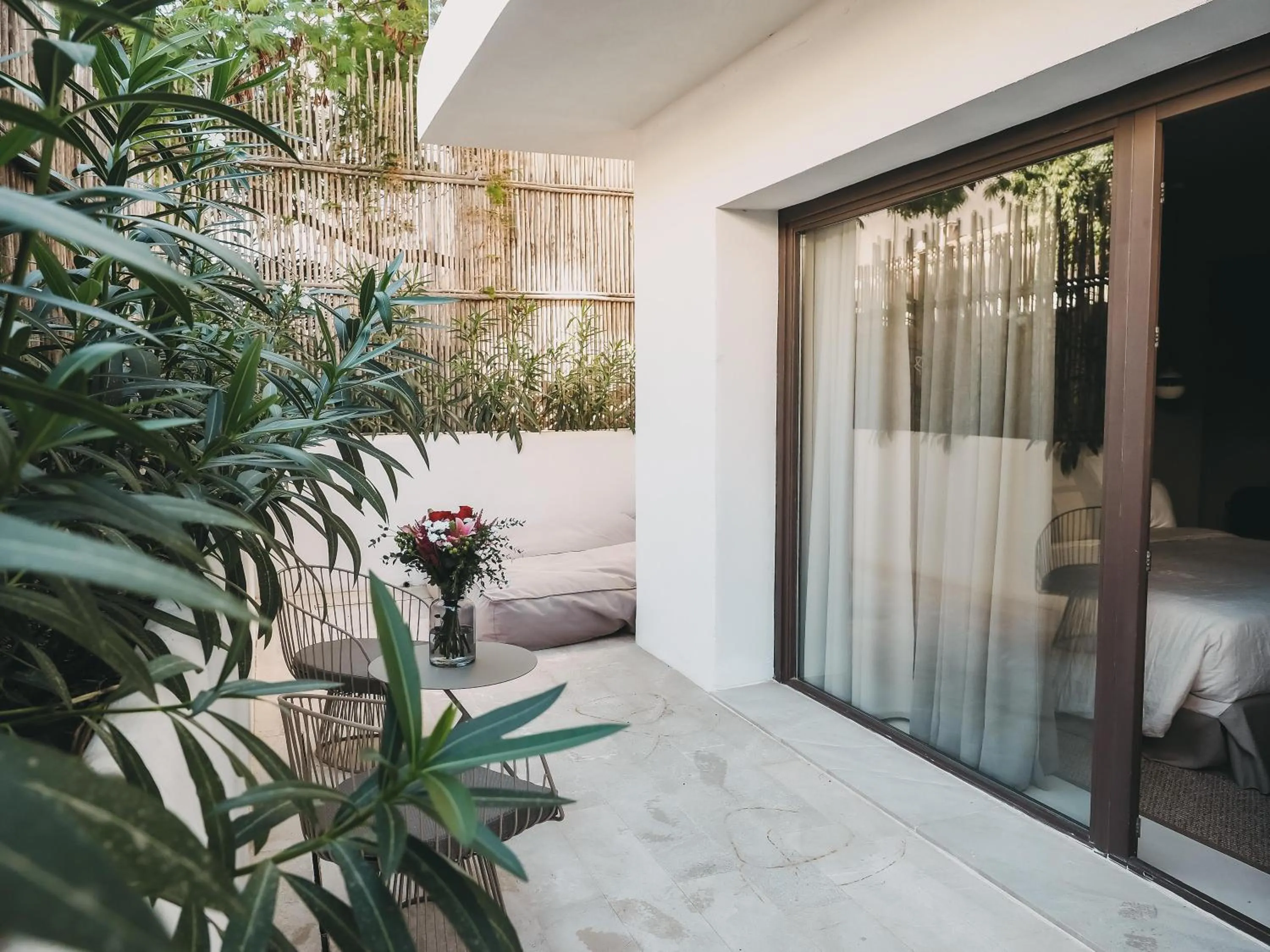 Photo of the whole room in Barefoot Hotel Mallorca