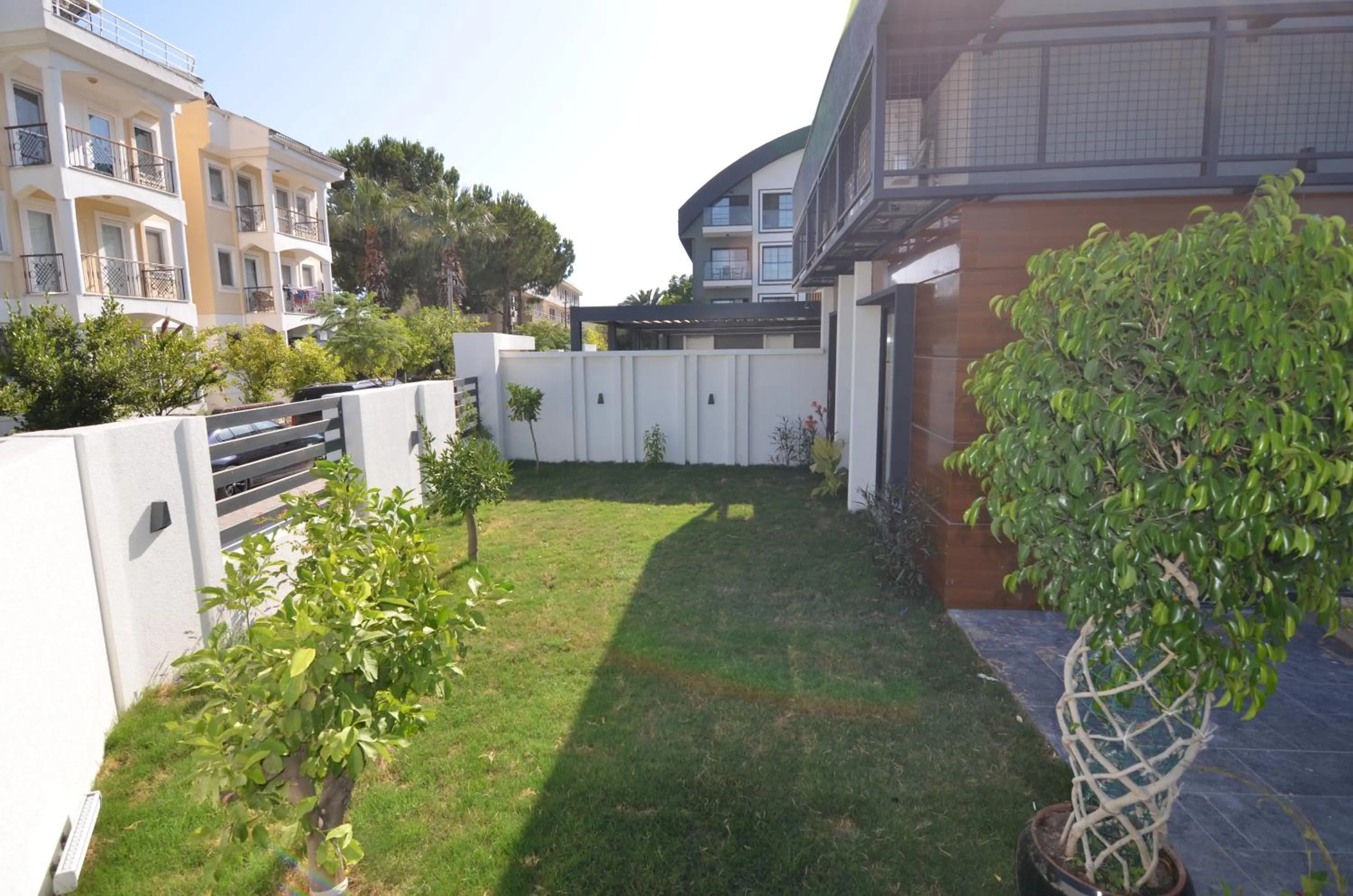Garden in Juglans Suites