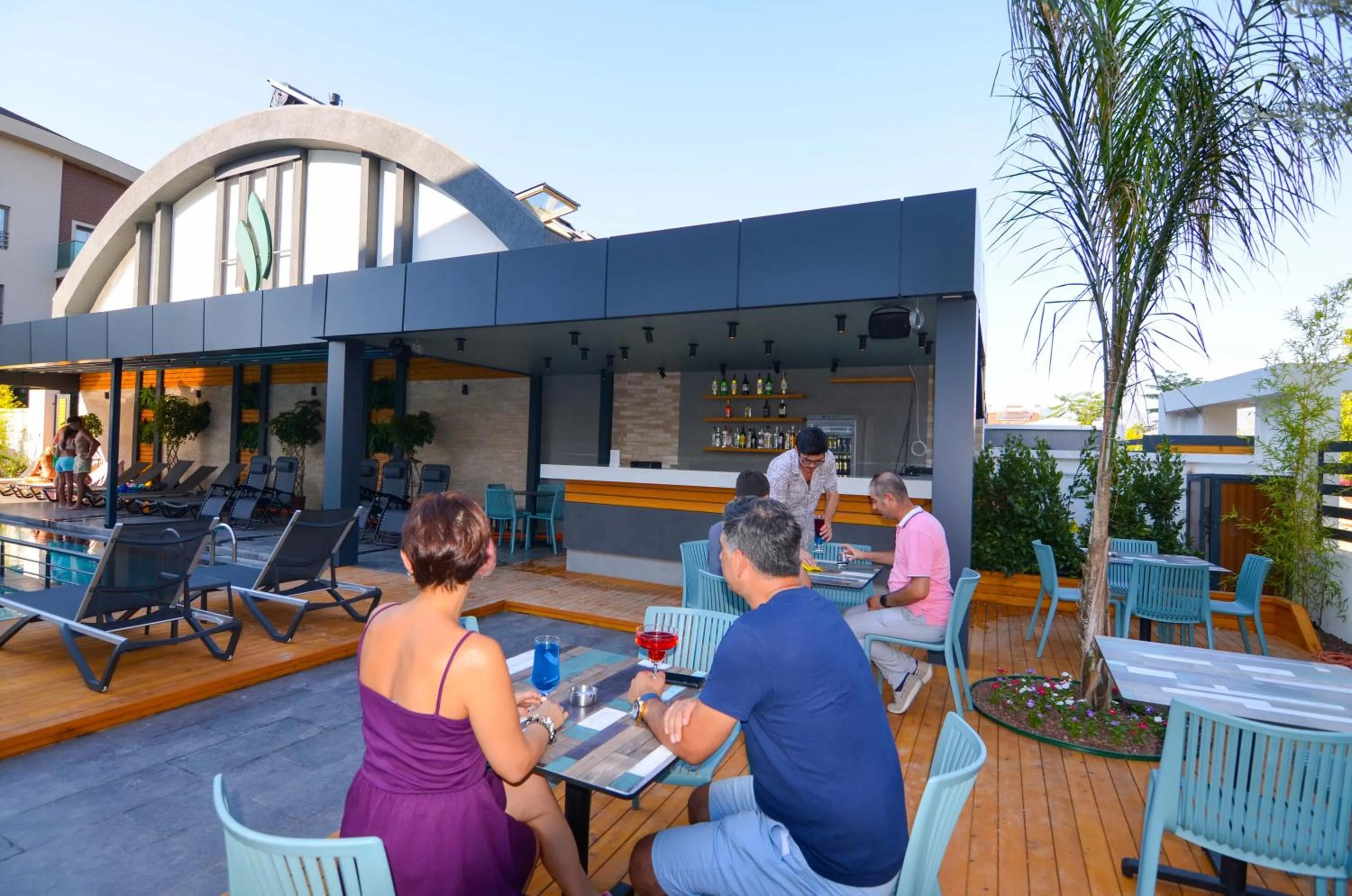 Property building in Juglans Suites